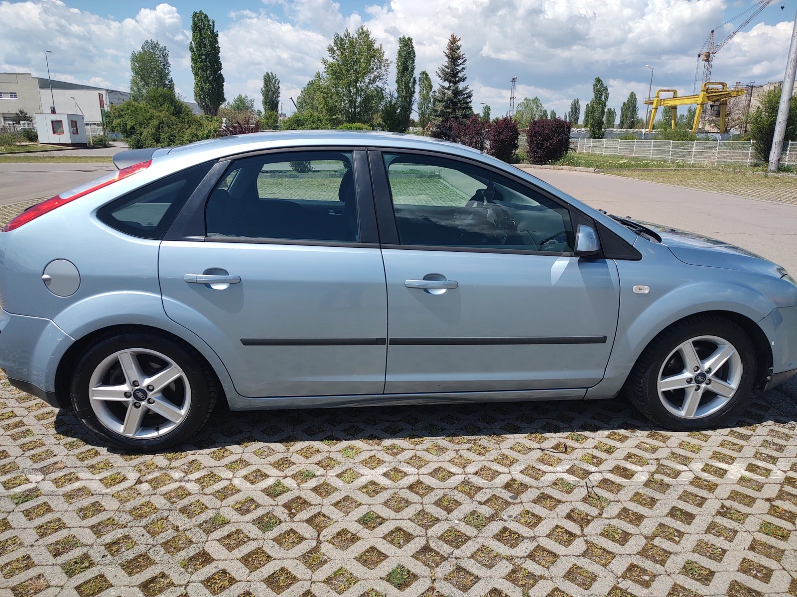 Ford Focus 1.6.TDCi - изображение 6