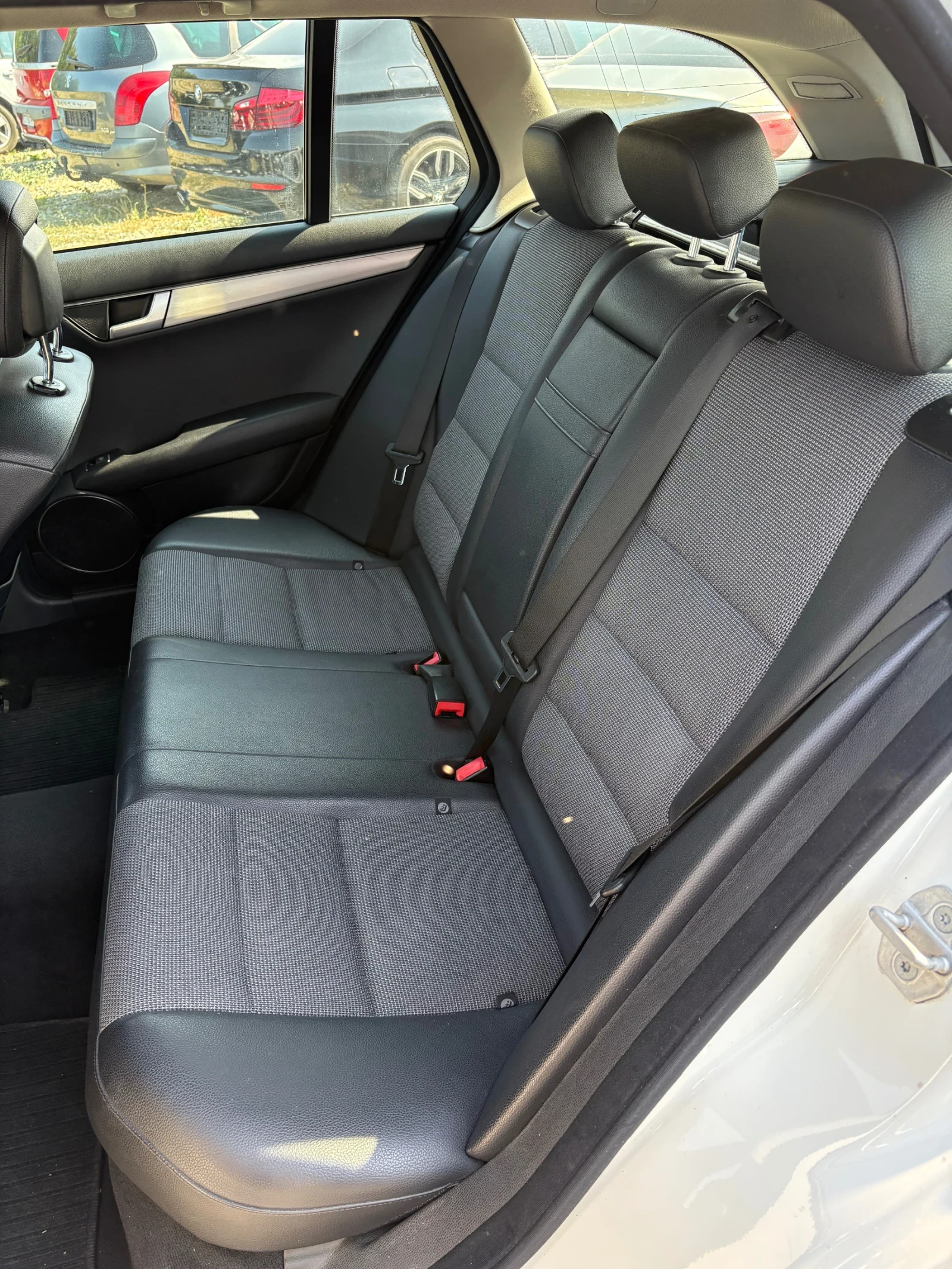 Mercedes-Benz C 220 | Mobile.bg   13