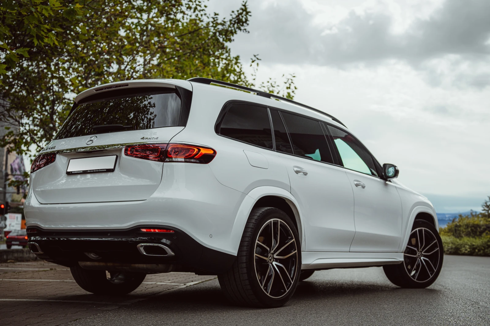 Mercedes-Benz GLS 450  - изображение 6