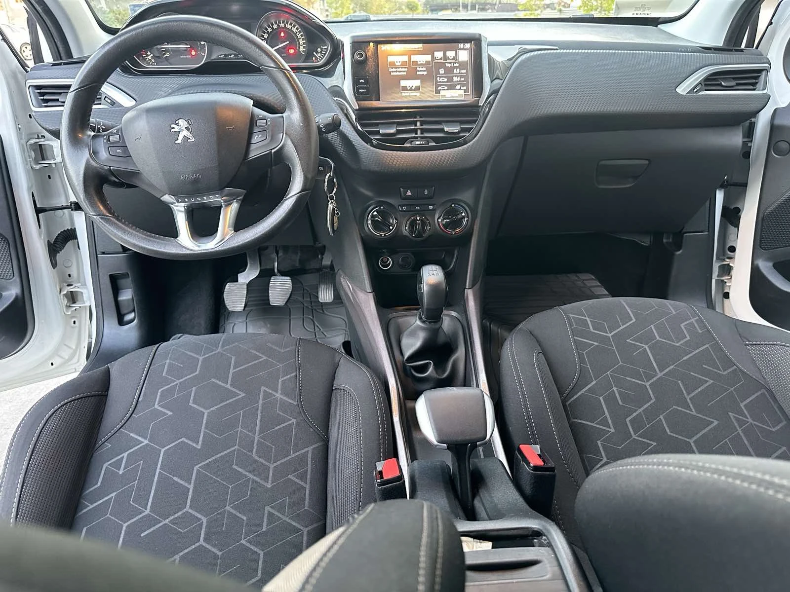 Peugeot 2008  - изображение 3