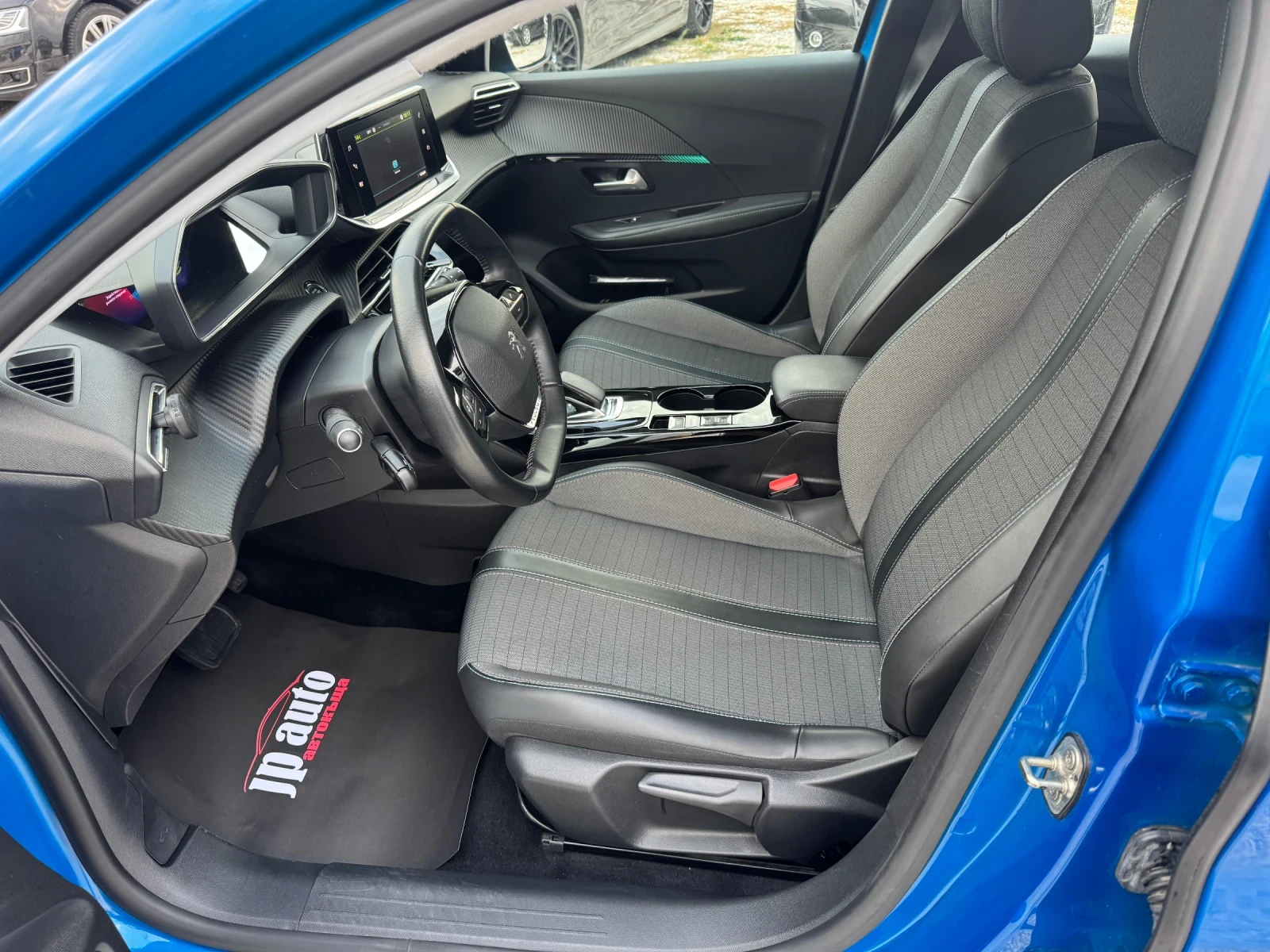 Peugeot 2008 Electric  - изображение 10