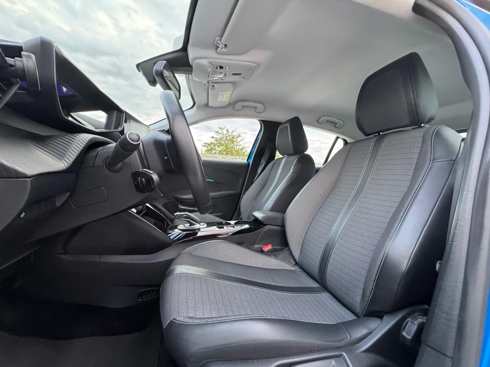 Peugeot 2008 Electric  | Mobile.bg — изображение 13
