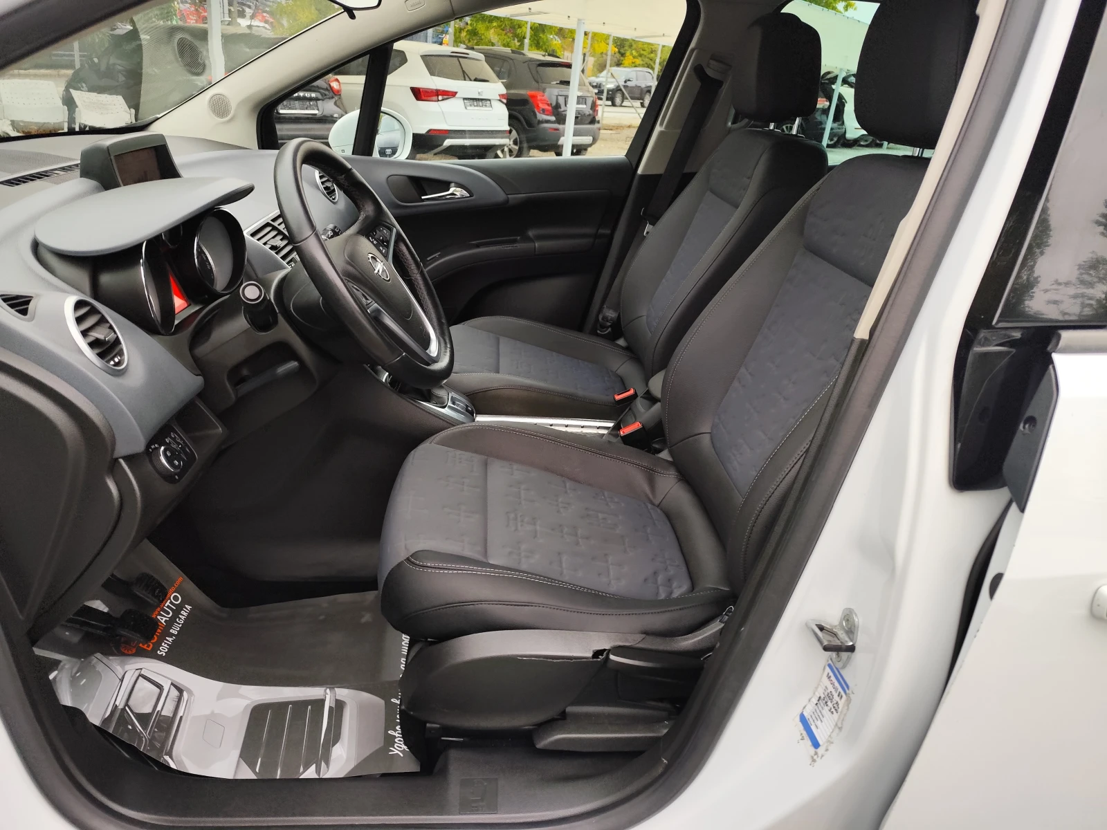 Opel Meriva 1.7CDTi* EURO5A* NAVI* Klimatronik*  - изображение 7