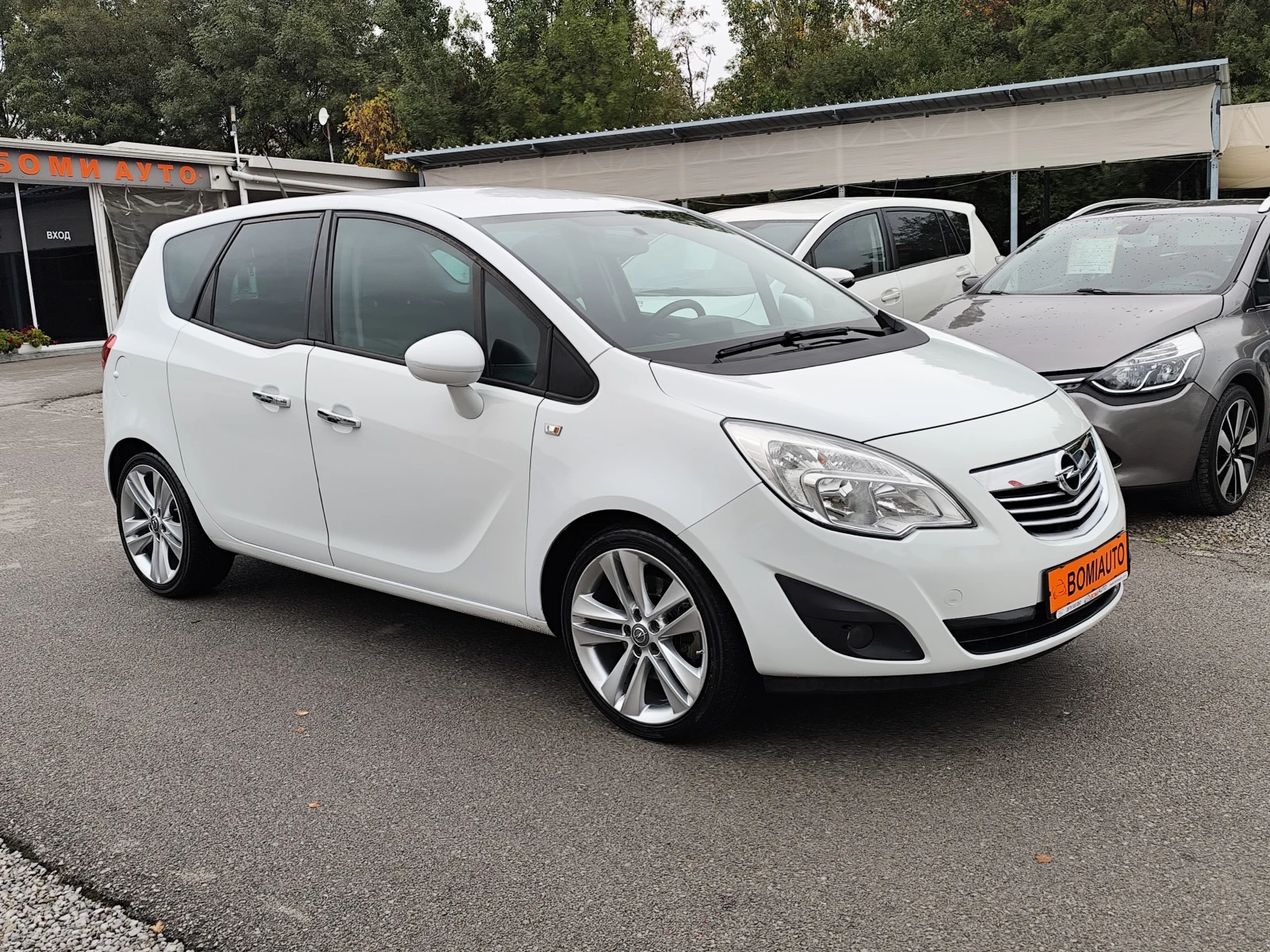 Opel Meriva 1.7CDTi* EURO5A* NAVI* Klimatronik*  - изображение 3
