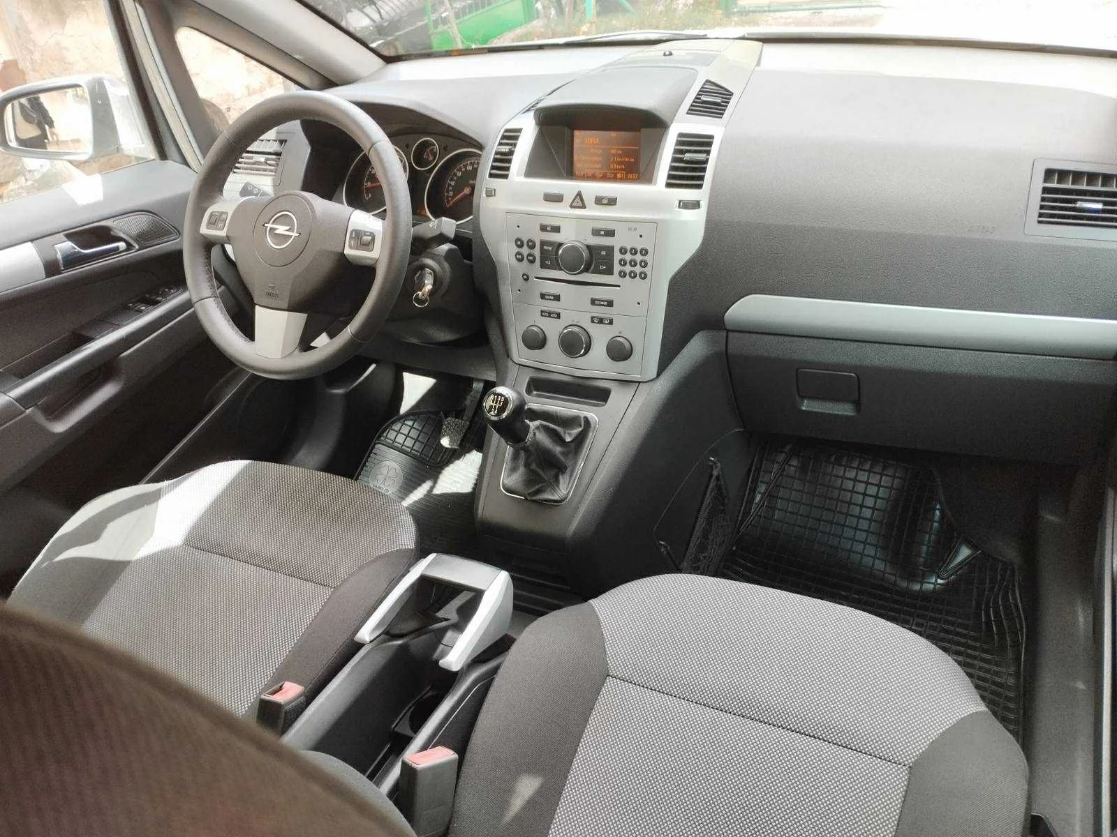 Opel Zafira 1.8 - изображение 8