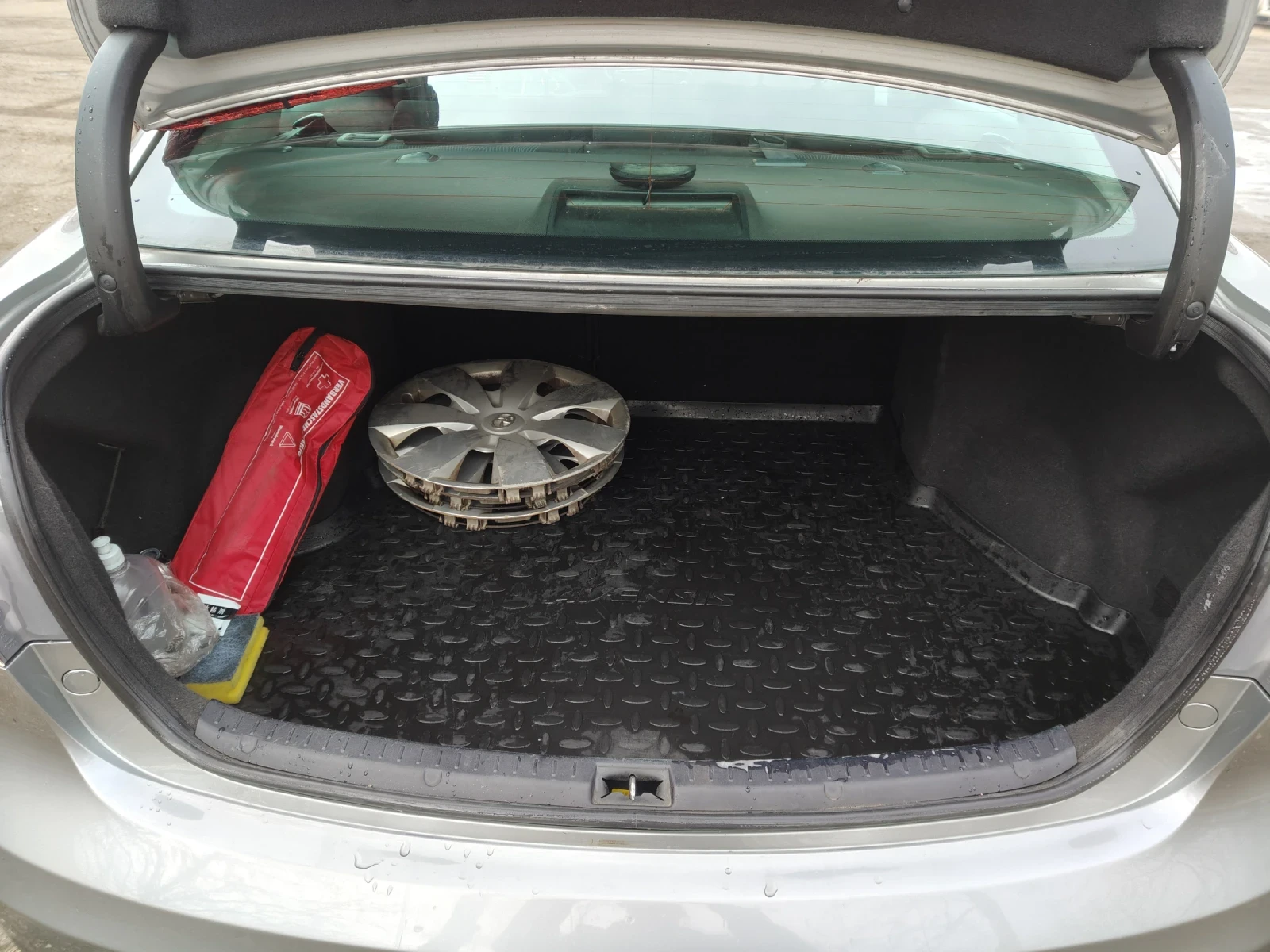 Toyota Avensis T 27 - изображение 10