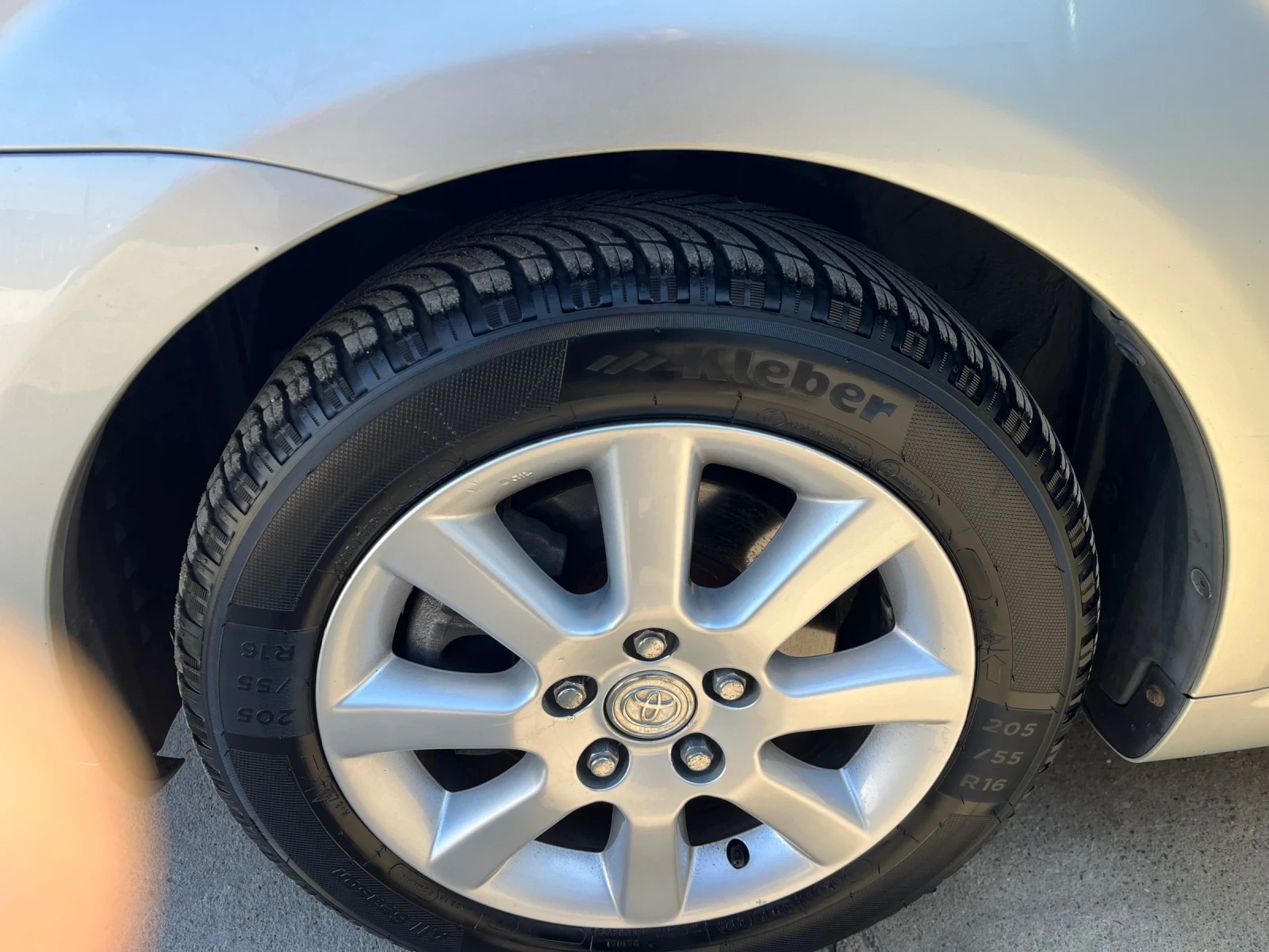 Toyota Corolla verso 1.6 , снимка 17 - Автомобили и джипове - 53743976