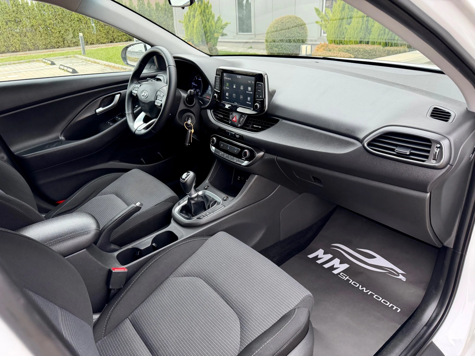 Hyundai I30 ������-LANE-ASIST-�������-���������� | Mobile.bg � ����������� 12