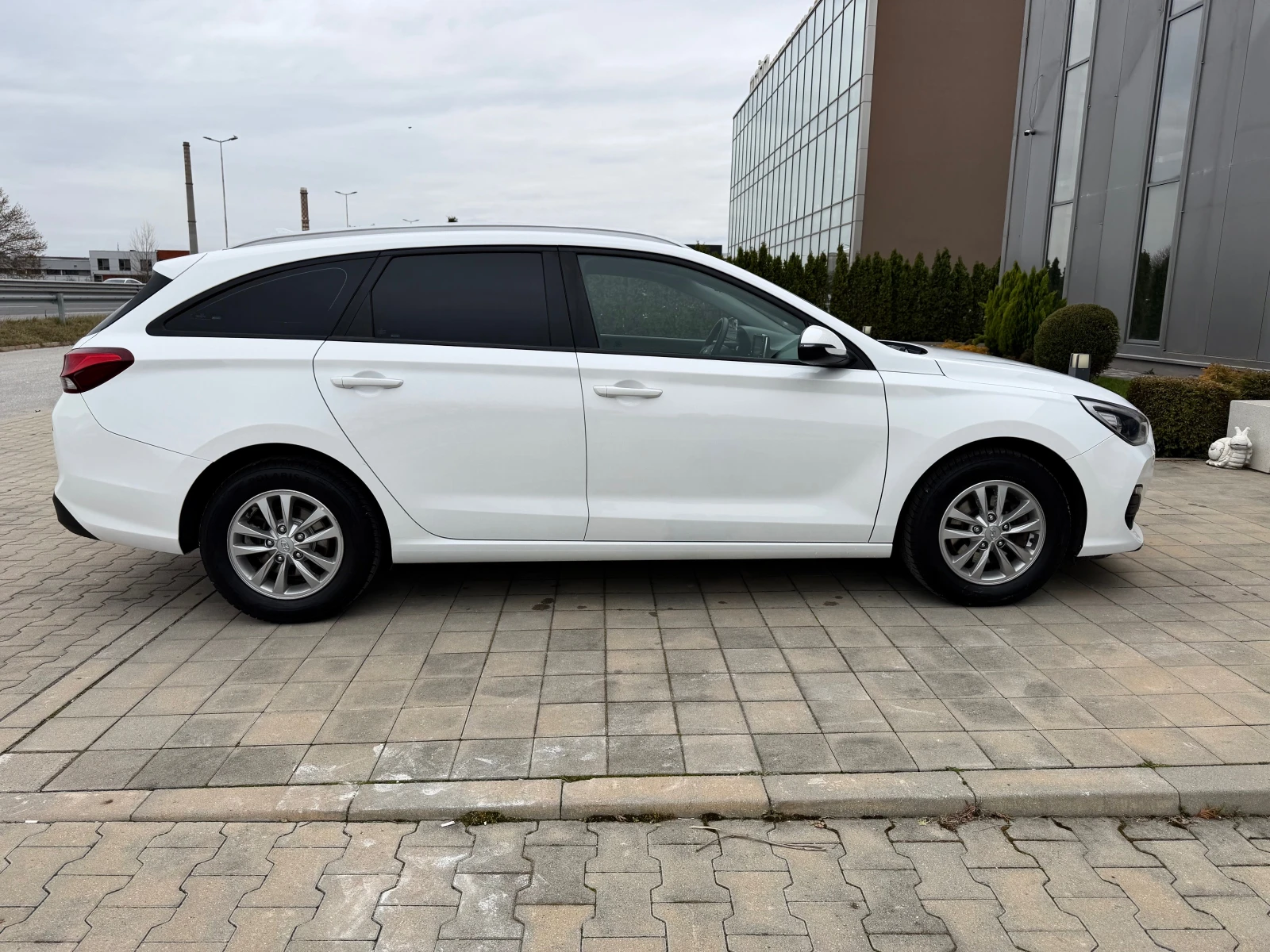 Hyundai I30 ������-LANE-ASIST-�������-���������� | Mobile.bg � ����������� 4