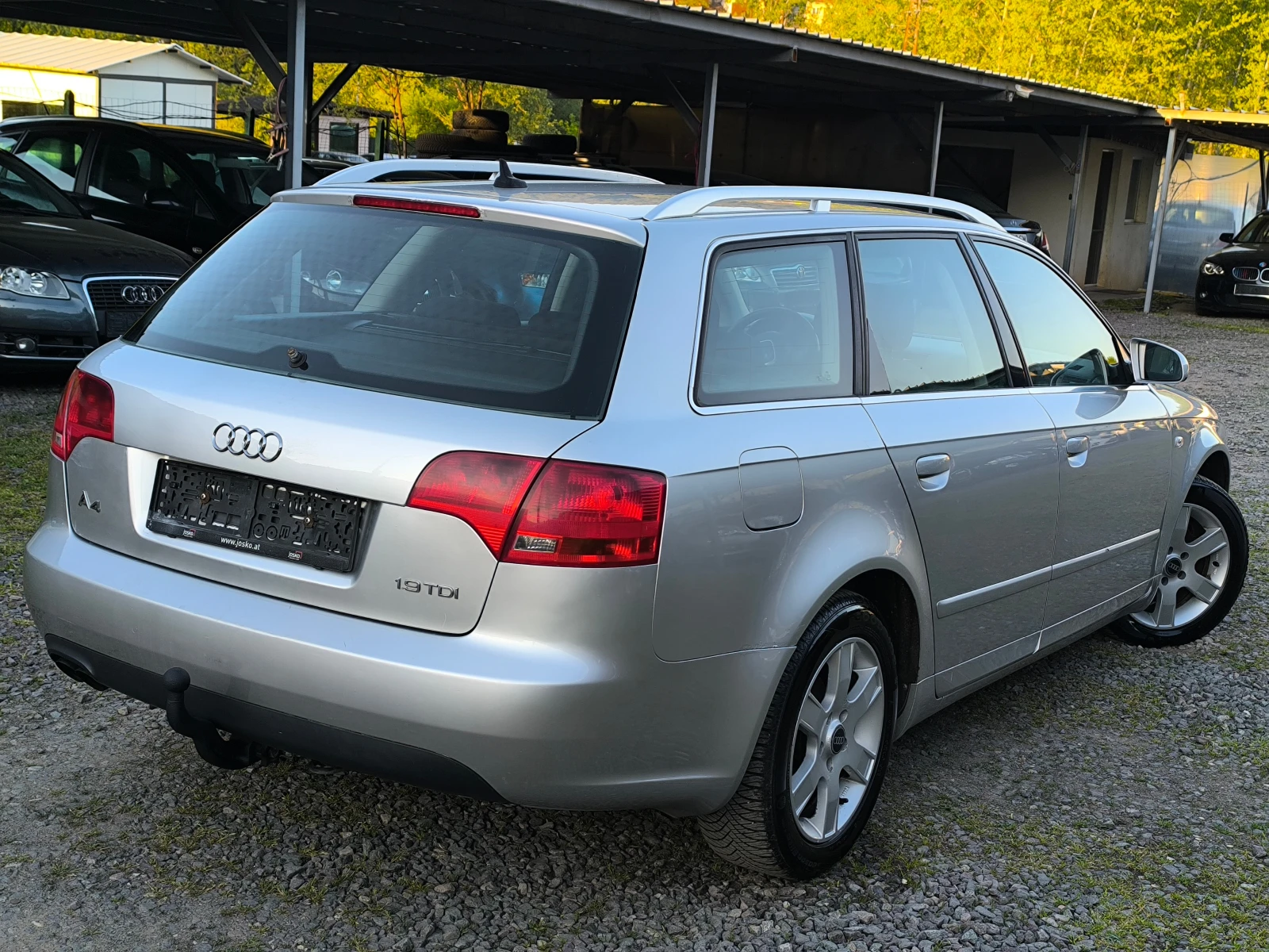 Audi A4 -1.9TDI-116кс-КЛИМАТРОНИК-НАВИГАЦИЯ-, снимка 4 - Автомобили и джипове - 54439875