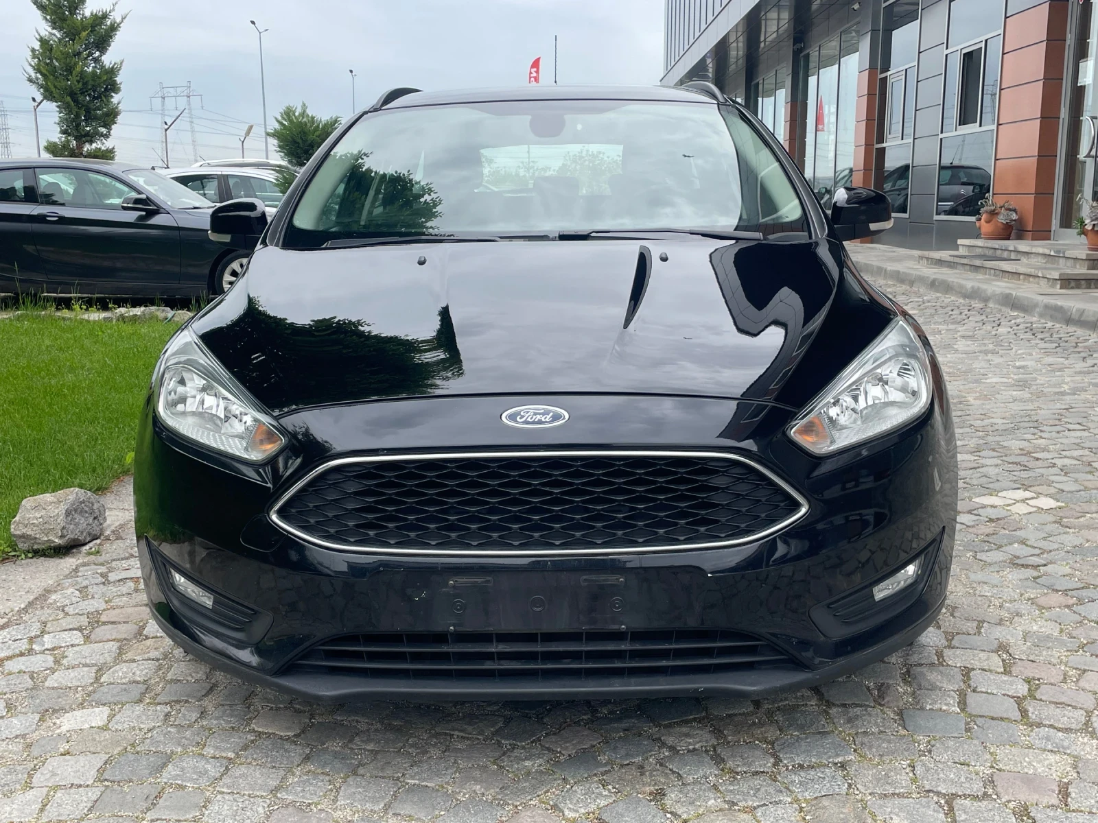 Ford Focus 1.5tdci SW Bussiness, снимка 2 - Автомобили и джипове - 54463598