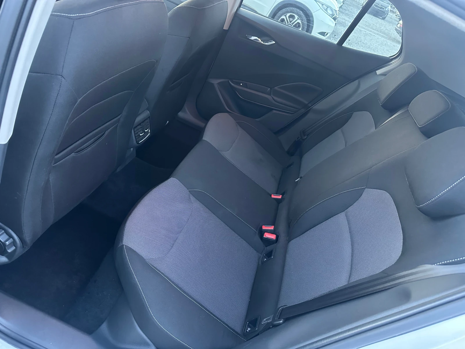Skoda Fabia 2021/12M 1.0i 82HP EVRO6* 61000km* FULL LED MATRIX, снимка 15 - Автомобили и джипове - 54618995