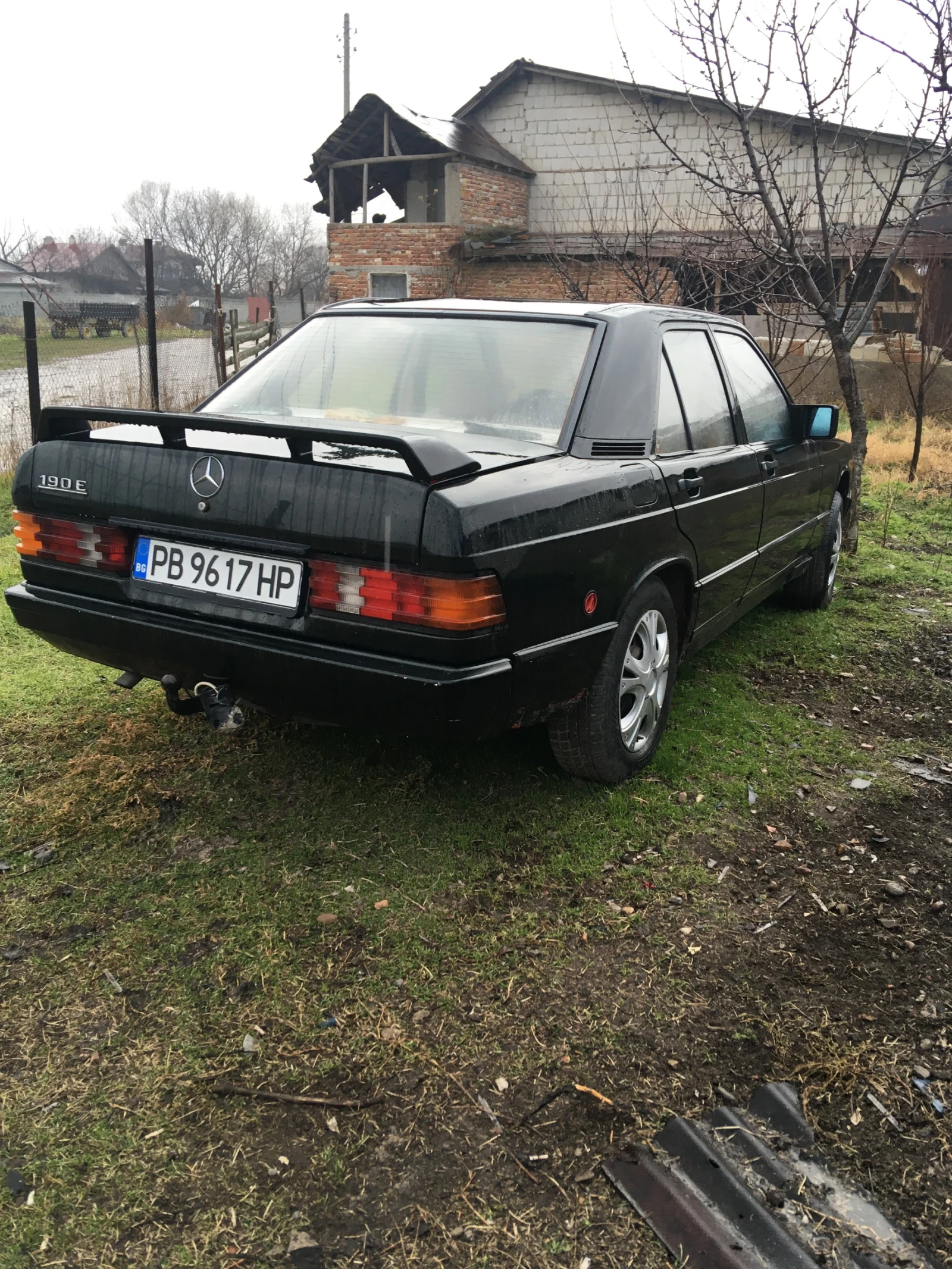 Mercedes-Benz 190, снимка 2 - Автомобили и джипове - 54634006