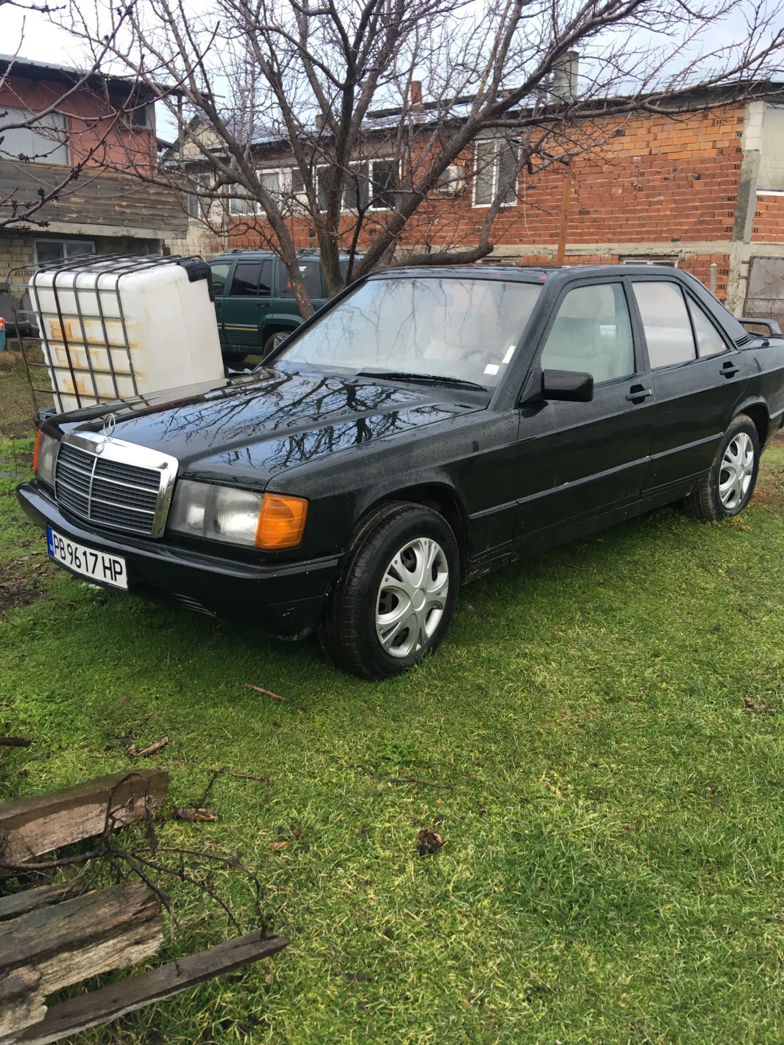 Mercedes-Benz 190