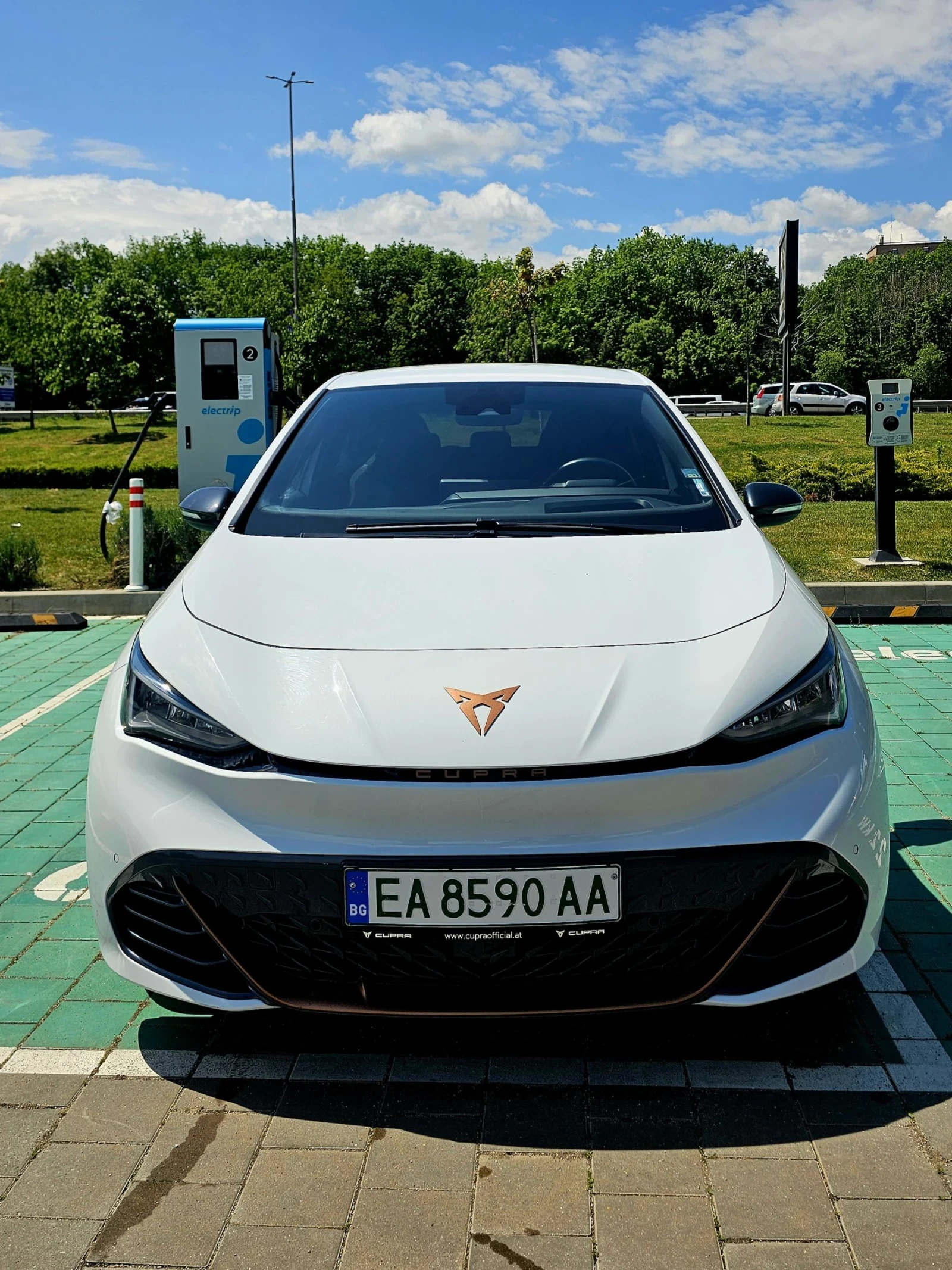 Cupra Born * Full Electric* Range450km* 44800km* HeadUp* , снимка 6 - Автомобили и джипове - 54635338