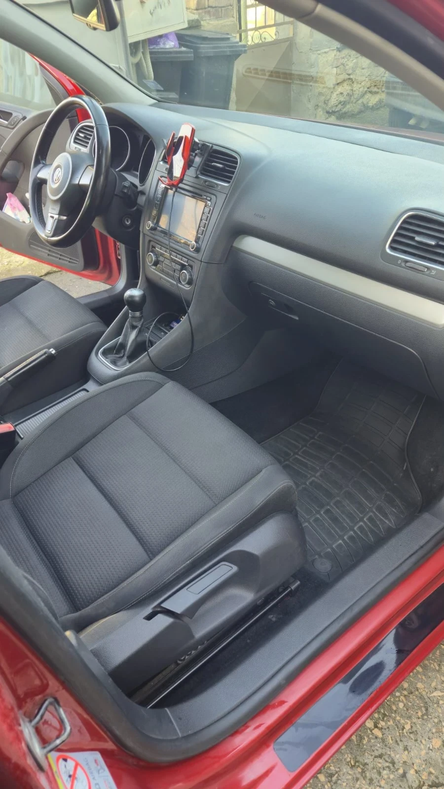 VW Golf 1.6tdi , снимка 5 - Автомобили и джипове - 54752810