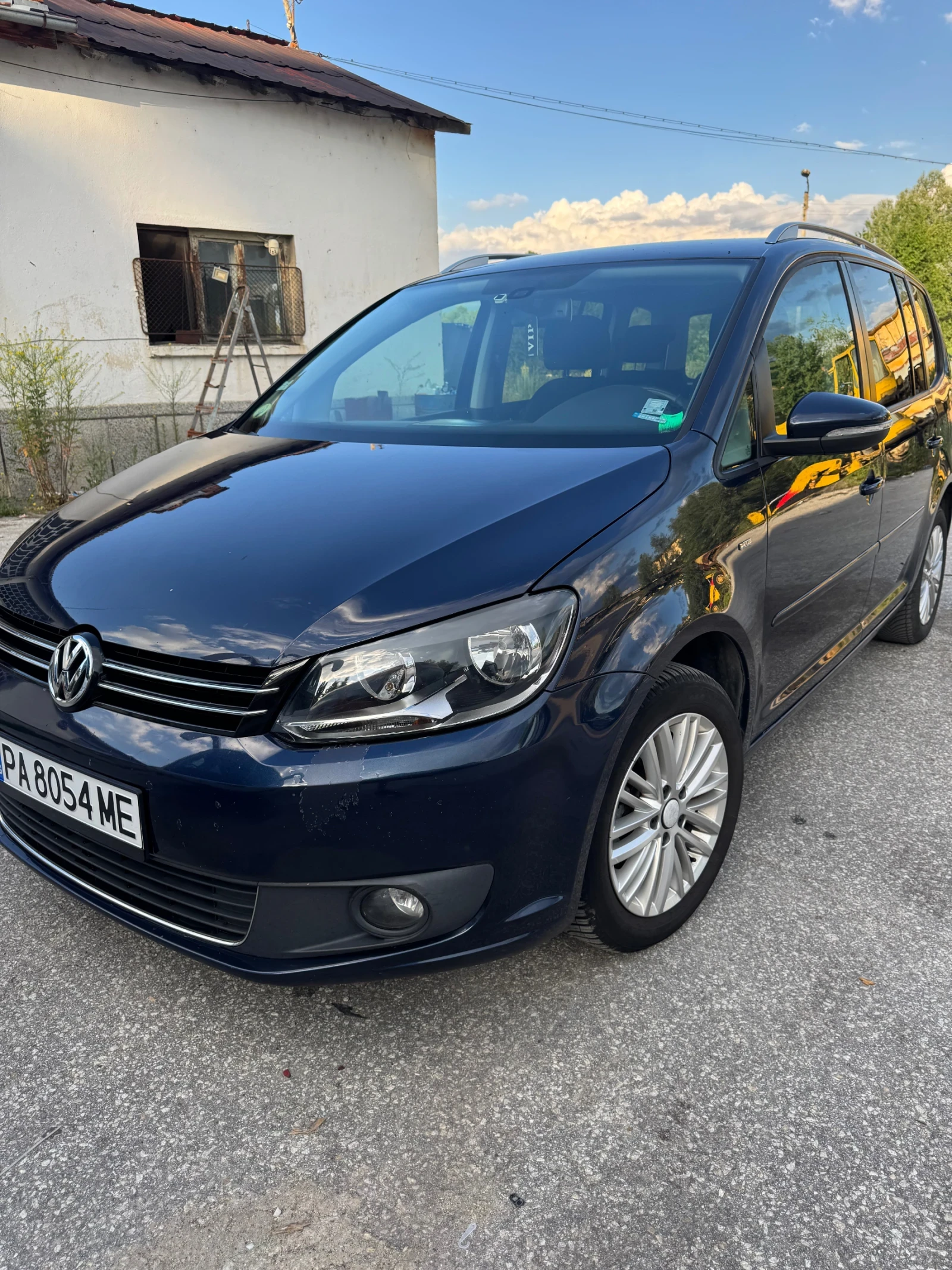 VW Touran, снимка 14 - Автомобили и джипове - 54962936