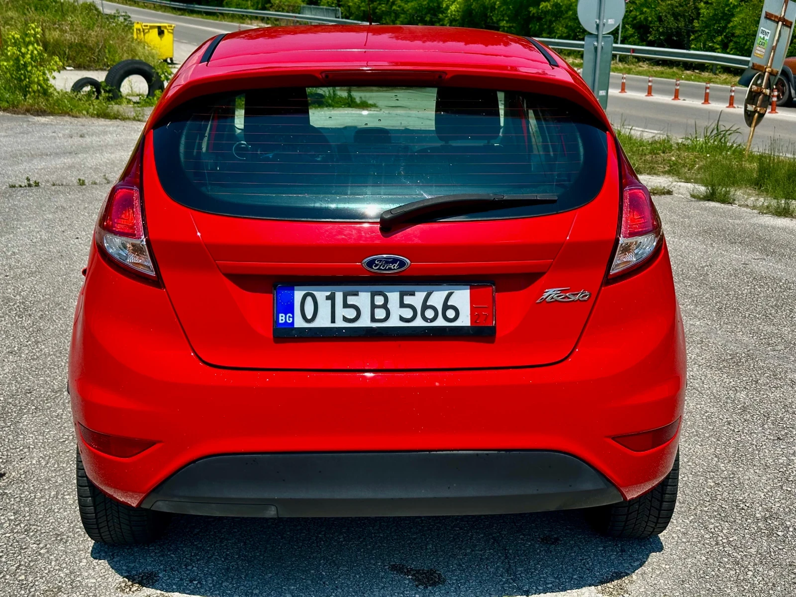 Ford Fiesta 1.4i  2017г ФАБРИЧНА ГАЗ, снимка 5 - Автомобили и джипове - 54986758