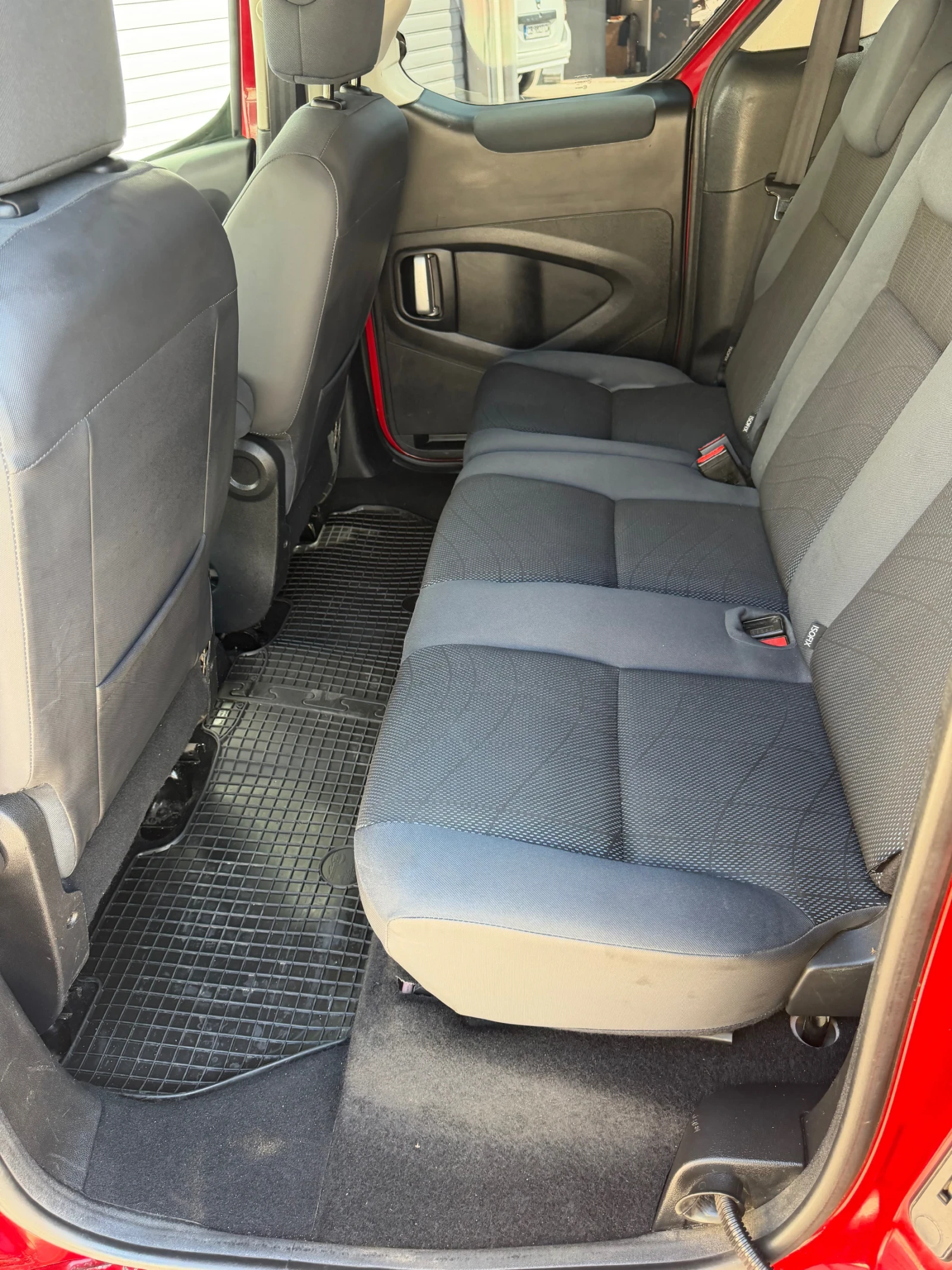 Peugeot Partner, снимка 12 - Автомобили и джипове - 55166153