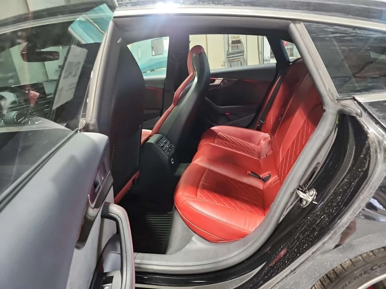 Audi S5 Technik/CARFAX/ДИСТРОНИК/360 КАМ/ПАНО/2 КЛЮЧА, снимка 12 - Автомобили и джипове - 55269984