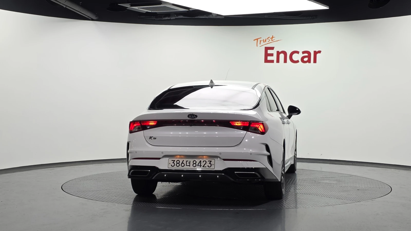 Kia K5 2.0 Trendy | Distronic | Навигация | LED Фарове, снимка 4 - Автомобили и джипове - 55276470
