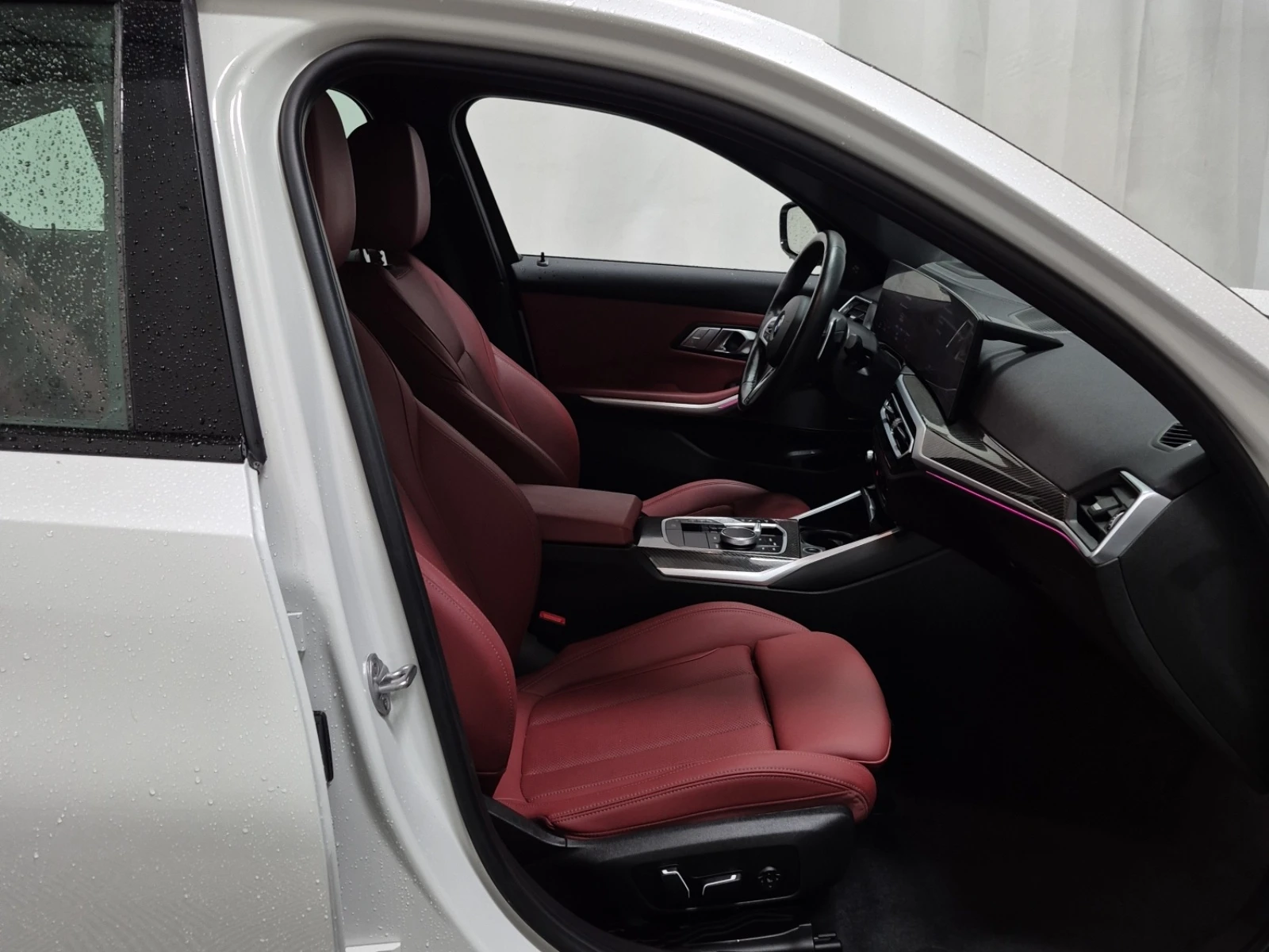 BMW 330 I * M SPORT * FACELIFT * RED INTERIOR * ПАНОРАМА, снимка 9 - Автомобили и джипове - 55473413