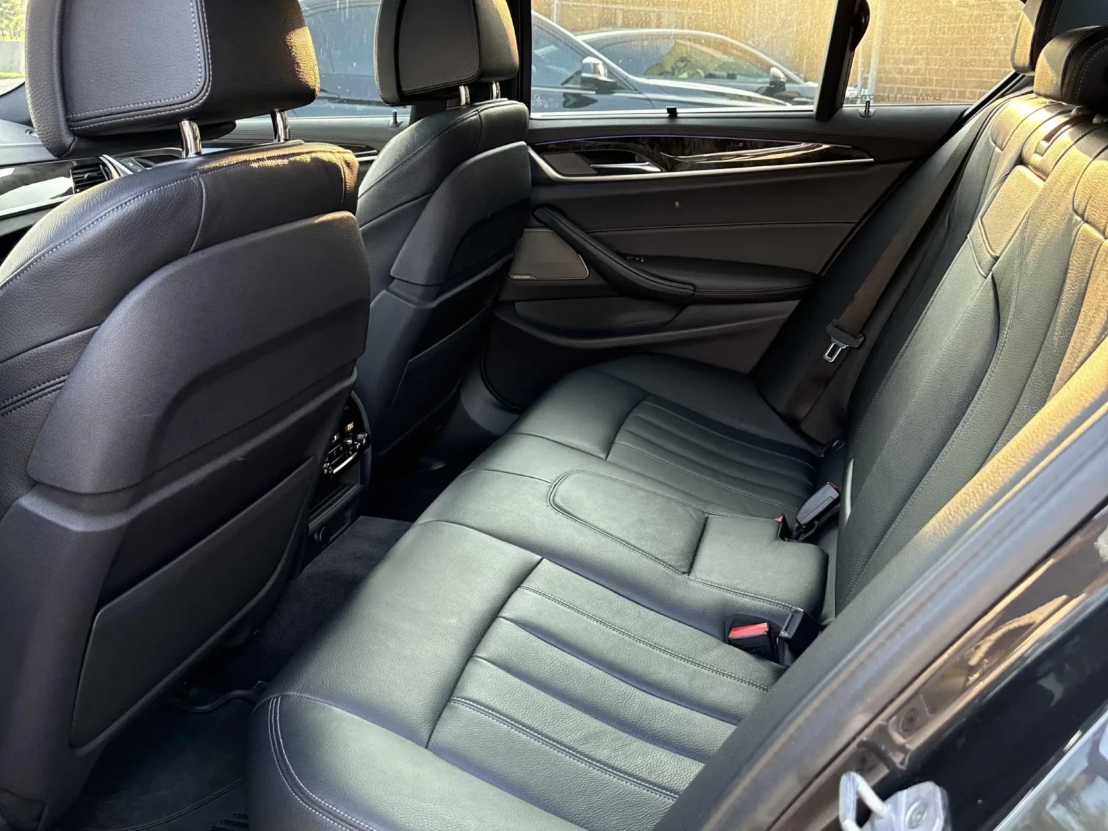 BMW 550 М550I xDrive, ГЕНЕРАЦИЯ, ПРОГНОЗНА ЦЕНА до БГ, снимка 12 - Автомобили и джипове - 55640678