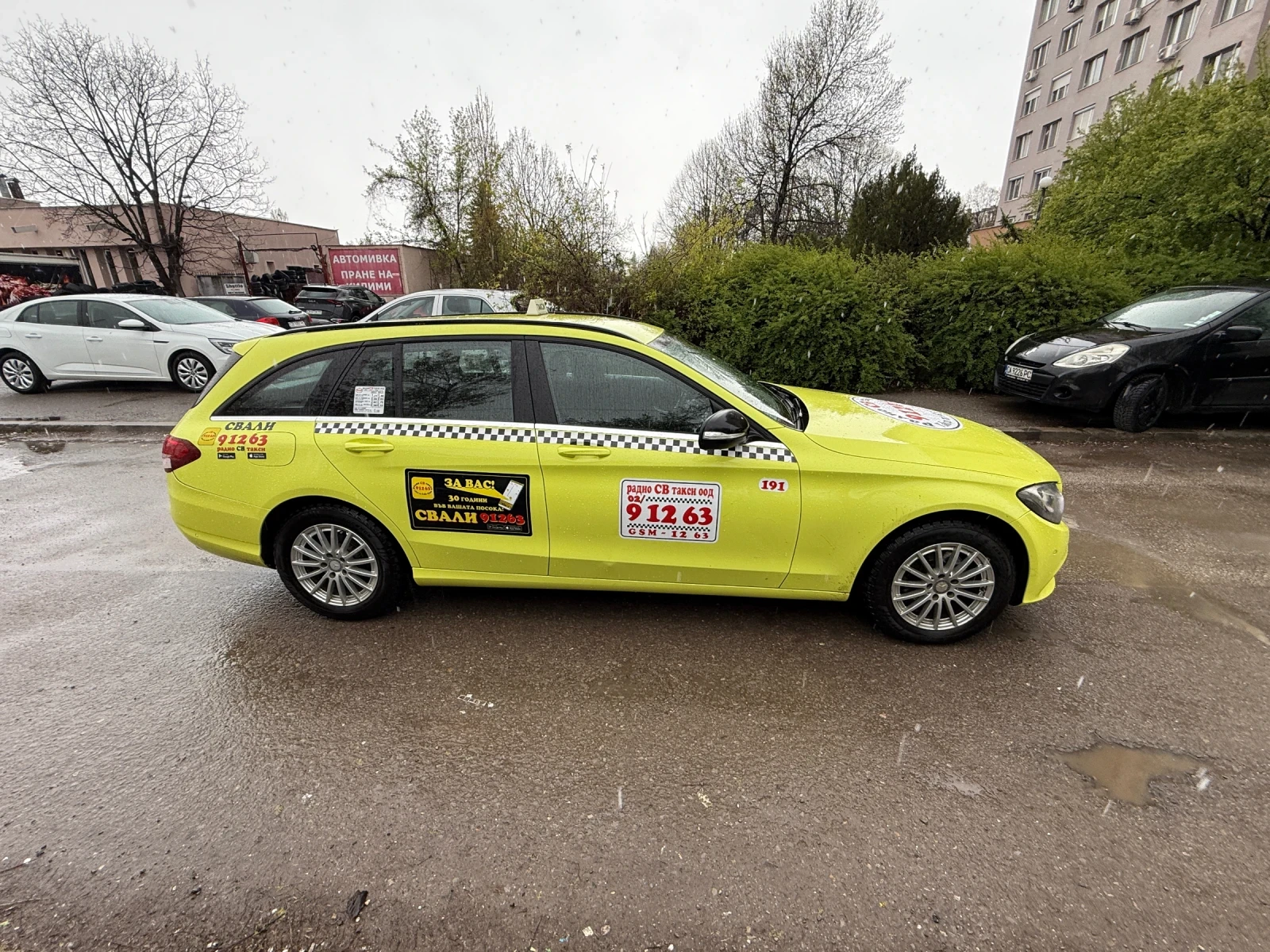 Mercedes-Benz C 200 ТОП/ЛИЗИНГ/АВТОМАТИК, снимка 4 - Автомобили и джипове - 55749366