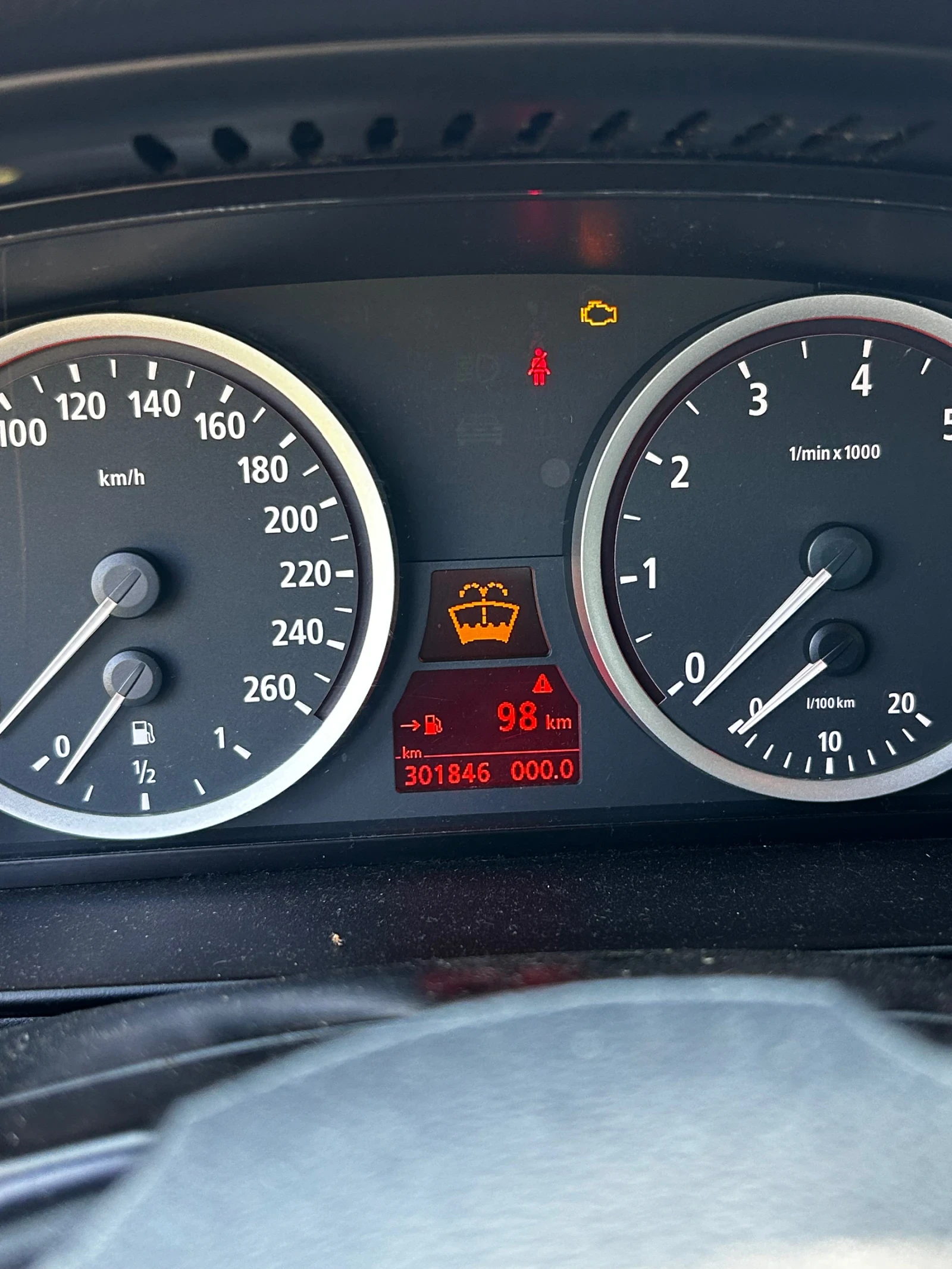 BMW 530 3.0 ix, снимка 14 - Автомобили и джипове - 55805494