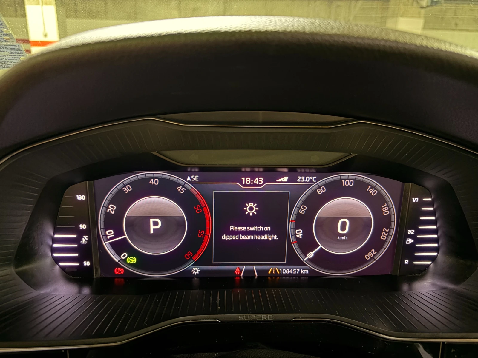 Skoda Superb Laurin & Klement (L&K), снимка 8 - Автомобили и джипове - 55985820