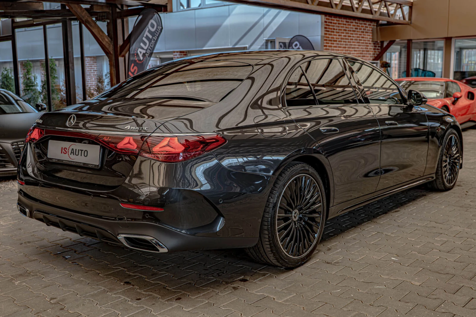 Mercedes-Benz E 450 d 4M/AMG Line/Burmester/Обдухване/Hyper Screen/кам, снимка 6 - Автомобили и джипове - 56134095