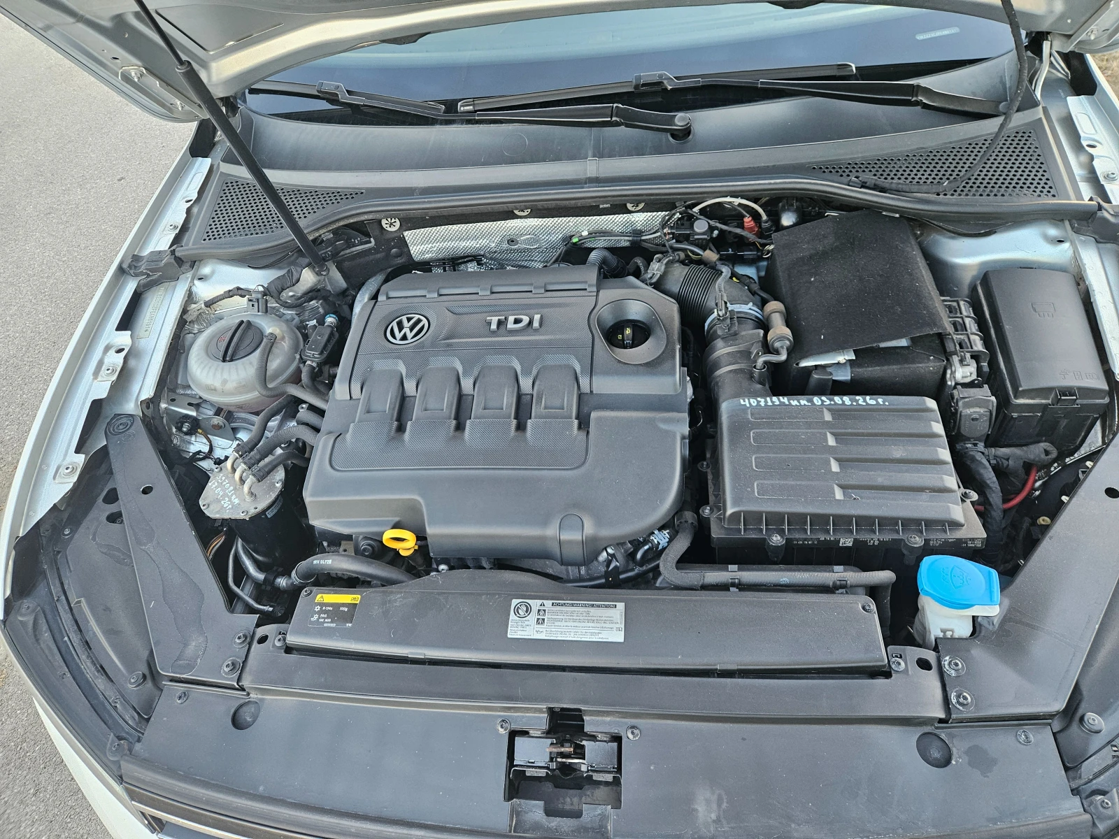 VW Passat Trendline, снимка 14 - Автомобили и джипове - 56345310