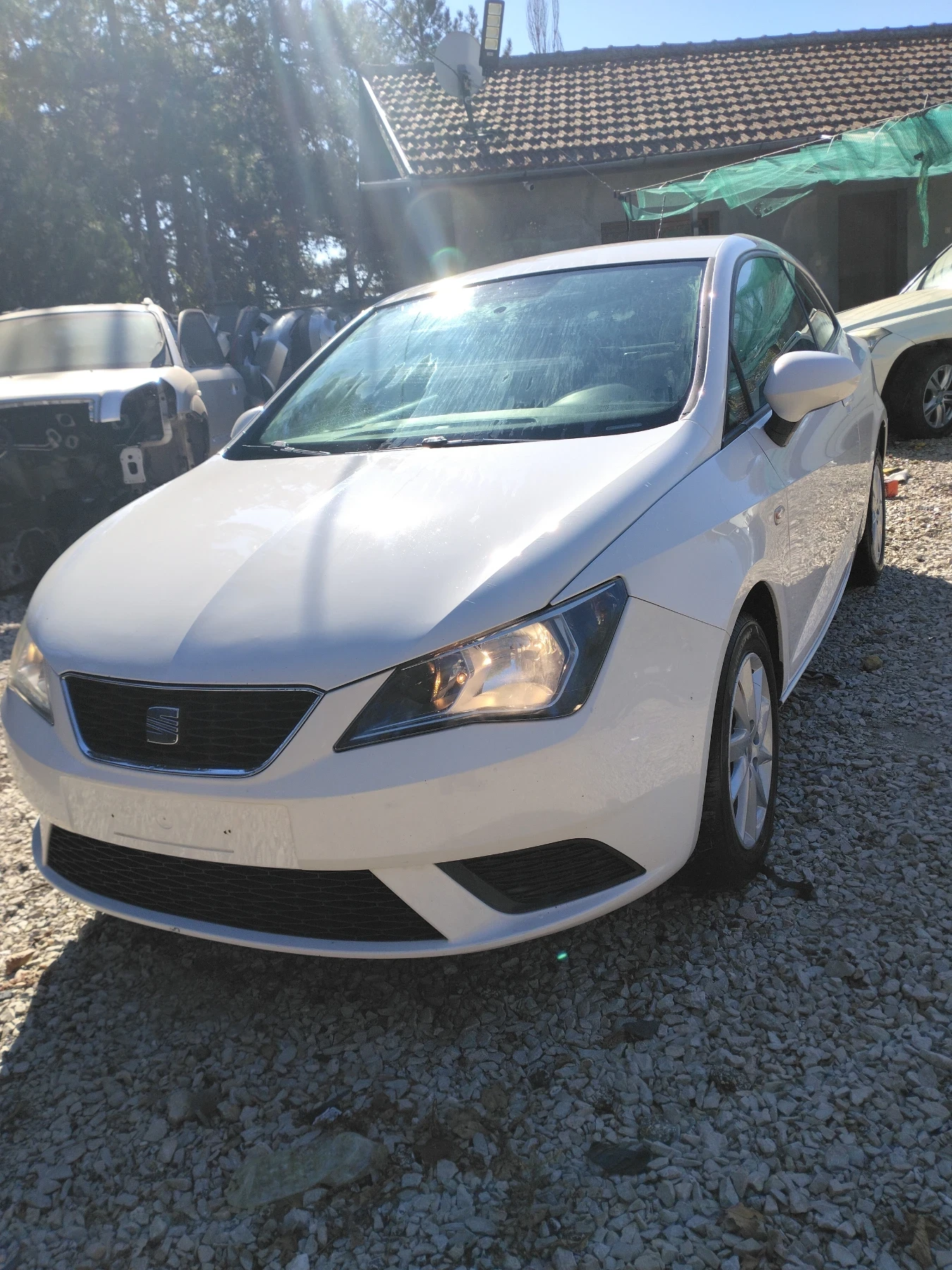 Seat Ibiza 1.6TDI 105к.с, снимка 2 - Автомобили и джипове - 56357907