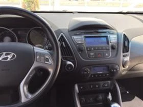 Hyundai IX35 2.0 i-4x4, снимка 11