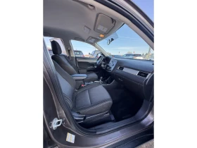 Mitsubishi Outlander AWD SE, снимка 6