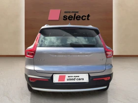 Volvo XC40 2.0L, снимка 6