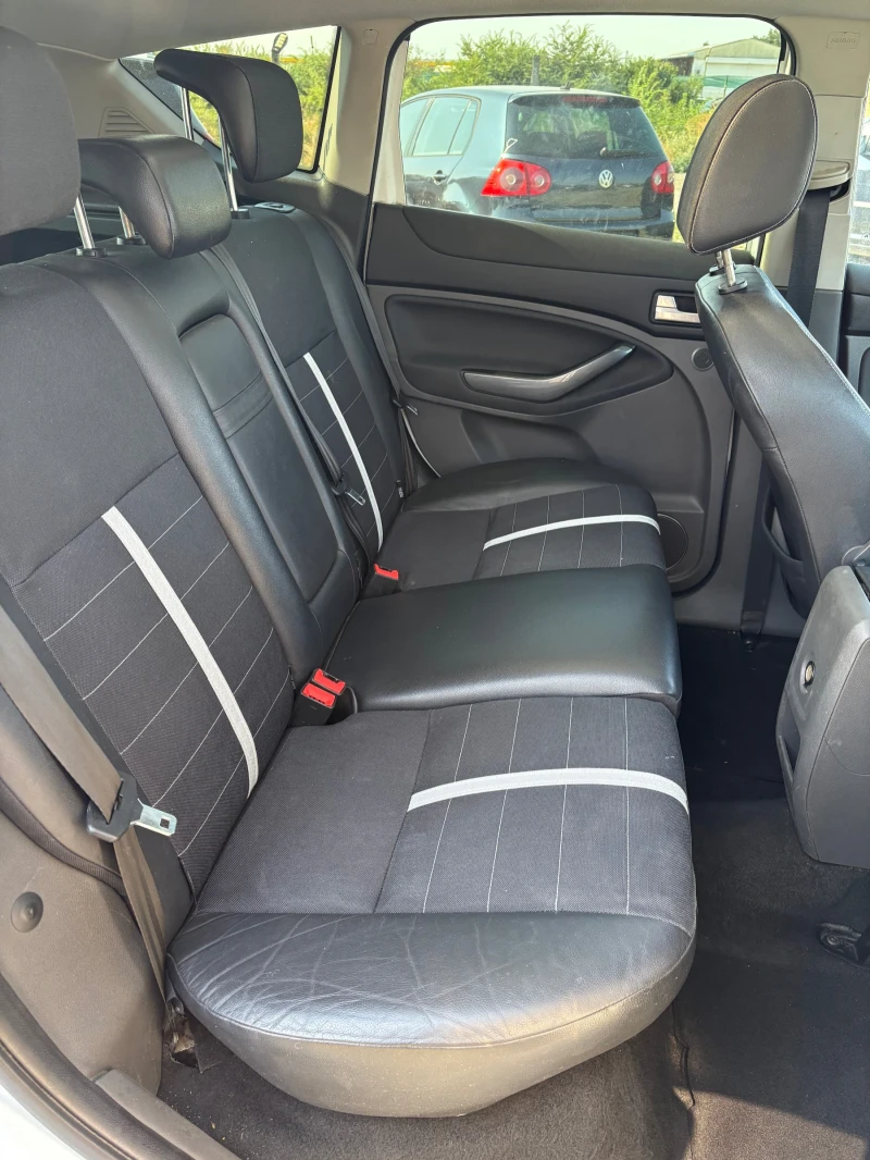 Ford Kuga 2.0 TDCI, снимка 11 - Автомобили и джипове - 48999254