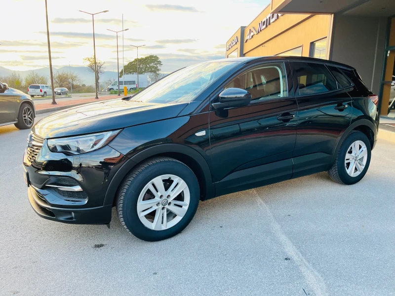Opel Grandland X 1.6-120к.с.;EVRO6;RSA;ПАРКТРОНИК;ТЕМПОМАТ-CCS, снимка 2 - Автомобили и джипове - 52617908