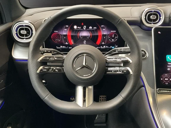 Mercedes-Benz GLC 300 dе 4Matic Plug-in = AMG Line = Гаранция - изображение 8