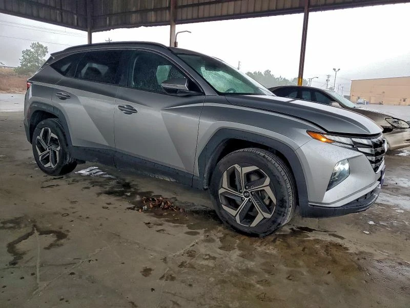 Hyundai Tucson * LED* CAMERA* NAVI*  - изображение 4