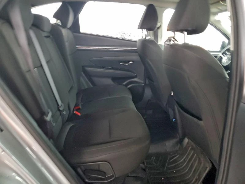 Hyundai Tucson * LED* CAMERA* NAVI*  - изображение 9