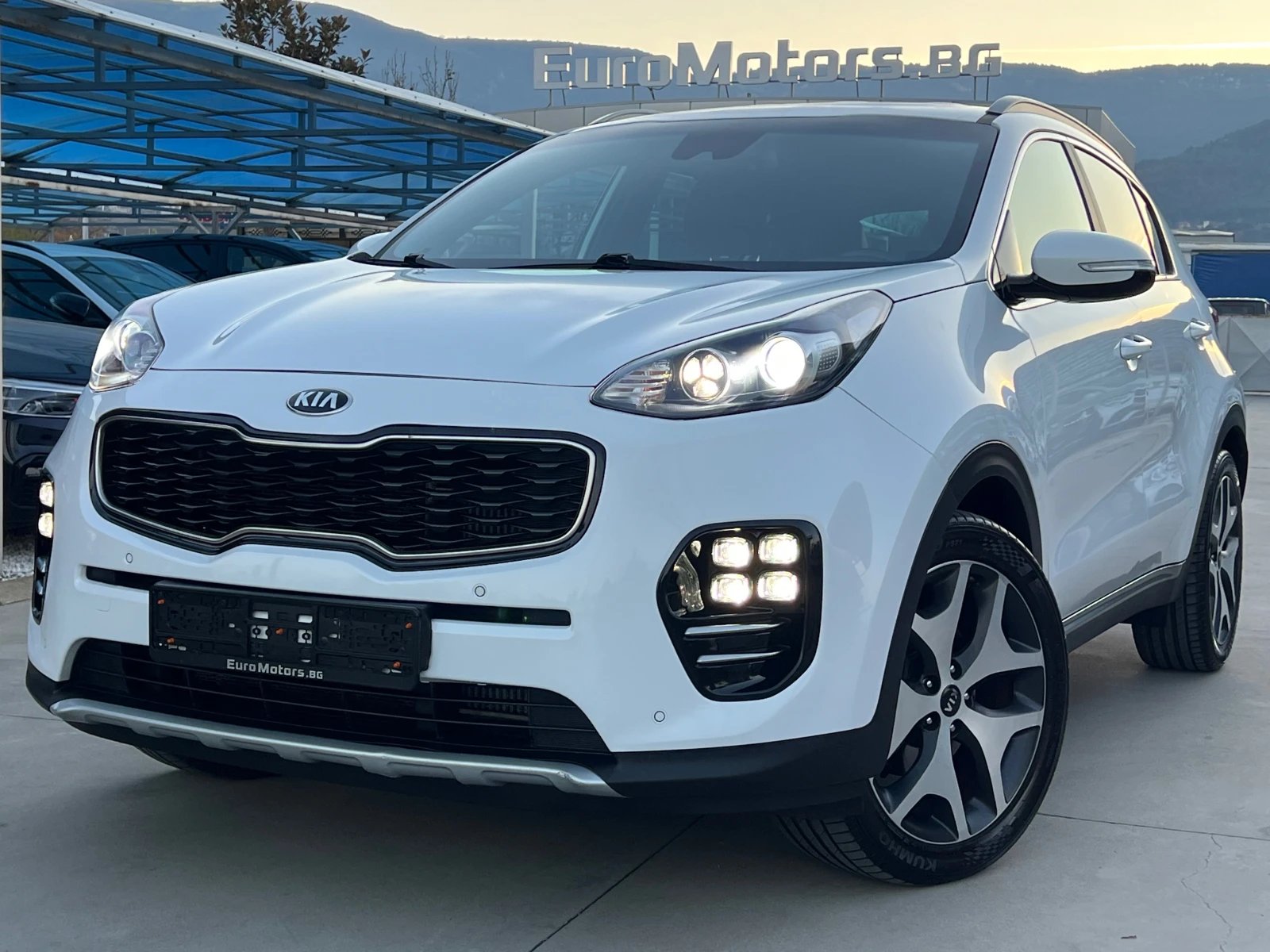 Kia Sportage 2.0CRDI, GT LINE, РЪЧКА-ПЪЛНА СЕРВ. ИСТОРИЯ-КАТО Н, снимка 1