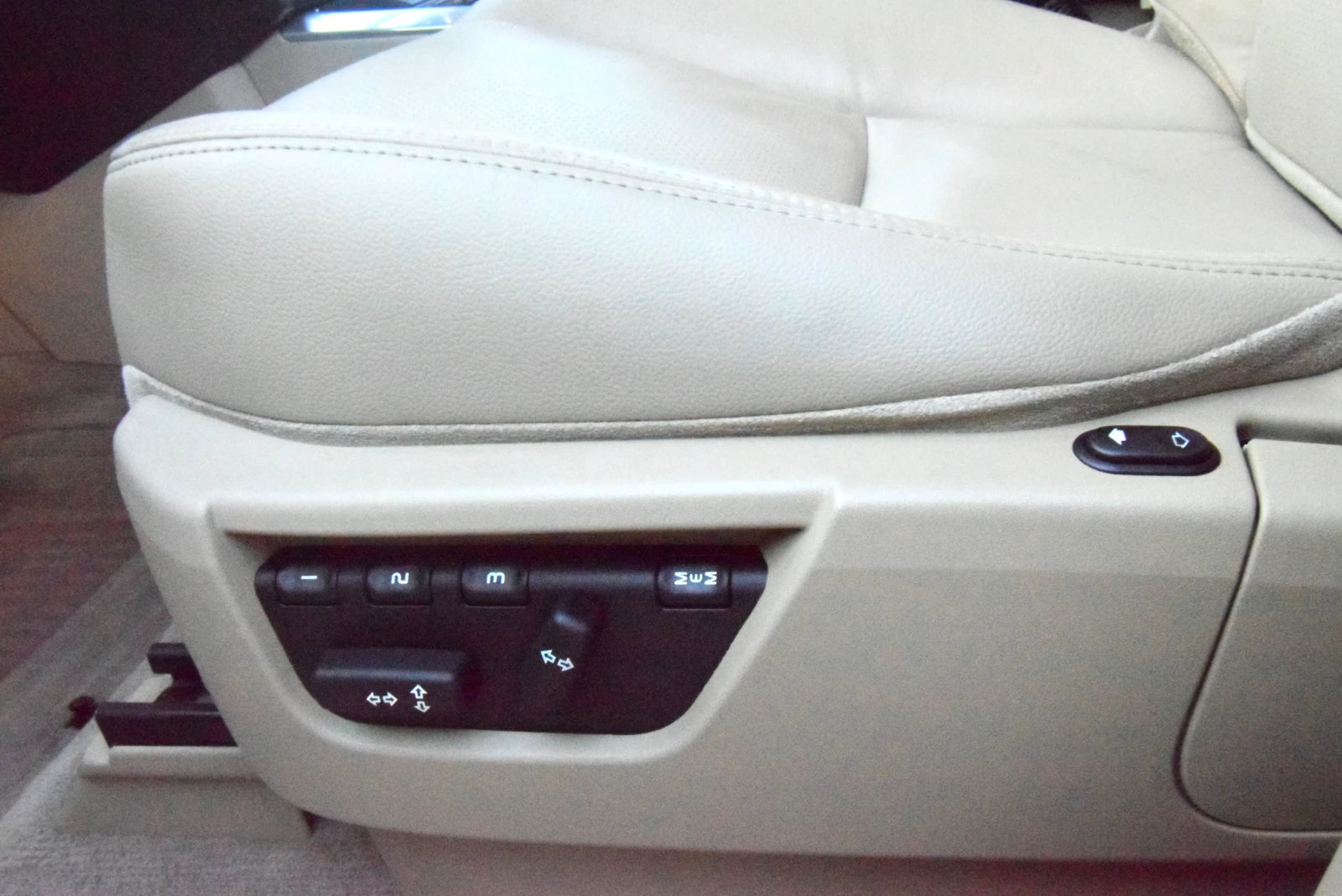 Land Rover Freelander AUTOMAT / PANORAMA & FULL LEATHER - изображение 8