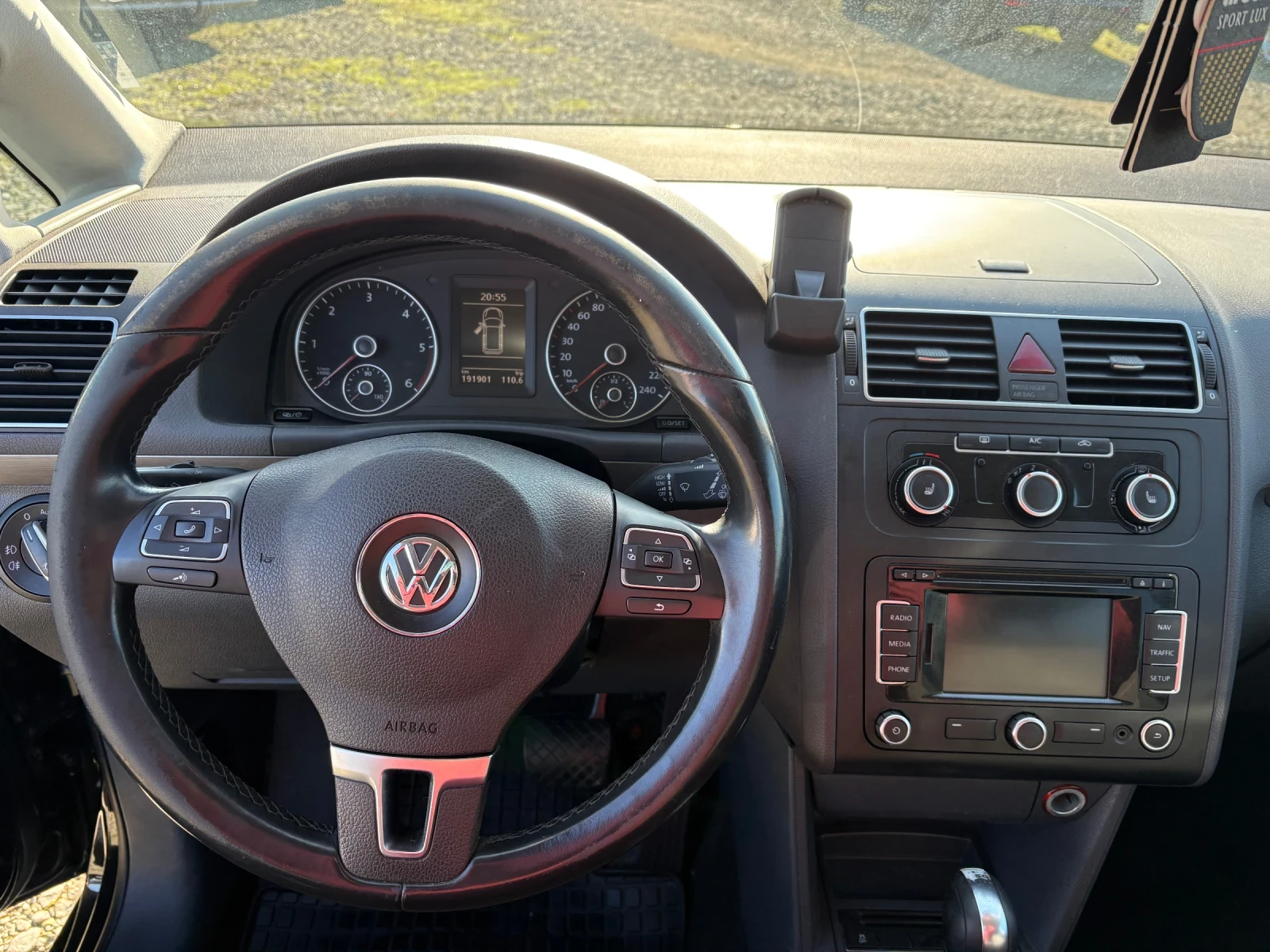 VW Touran 2.0 TDCI - изображение 9