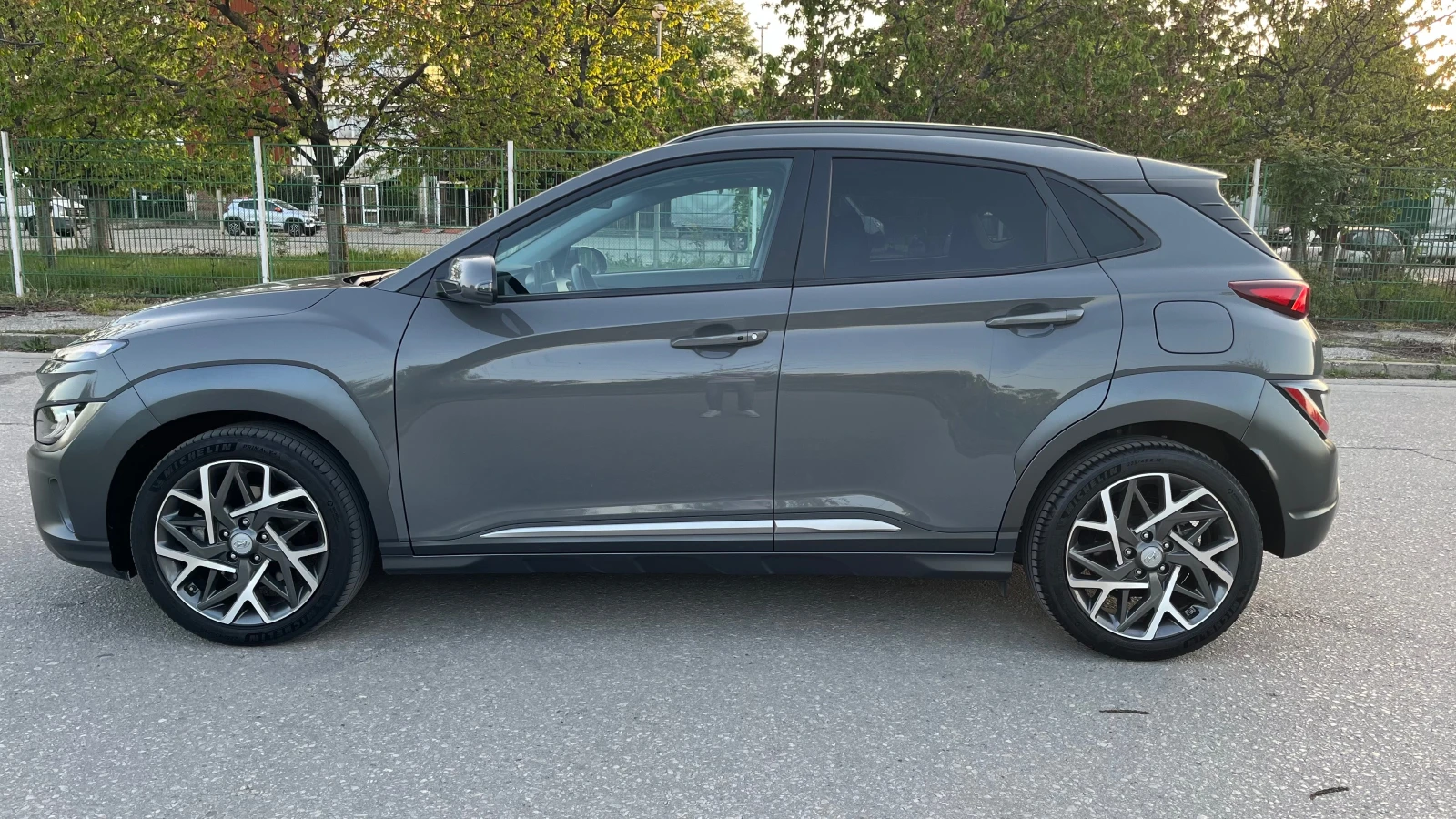Hyundai Kona 1.6 GDI HEV Premium Sky Edition - изображение 4