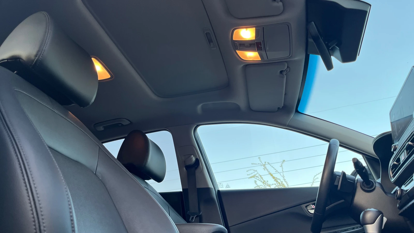 Hyundai Kona 1.6 GDI HEV Premium Sky Edition - изображение 10