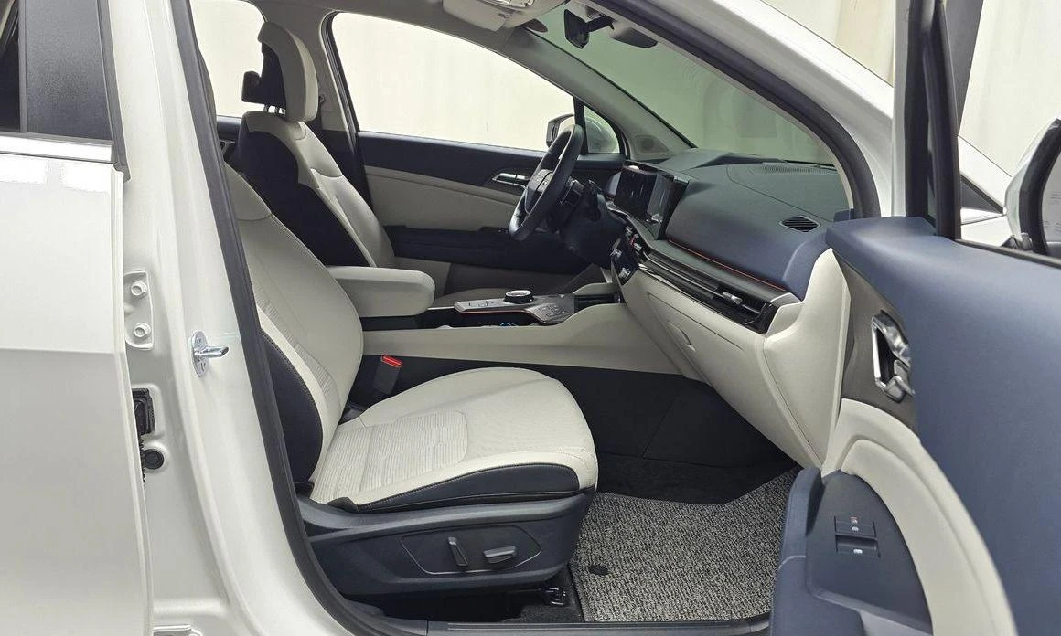 Kia Sportage Gasoline 1.6 Turbo 2WD Signature - изображение 10