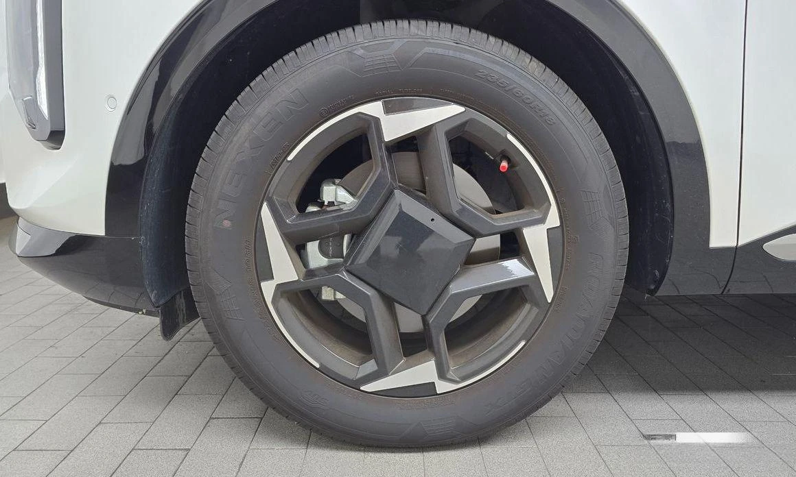 Kia Sportage Gasoline 1.6 Turbo 2WD Signature - изображение 5