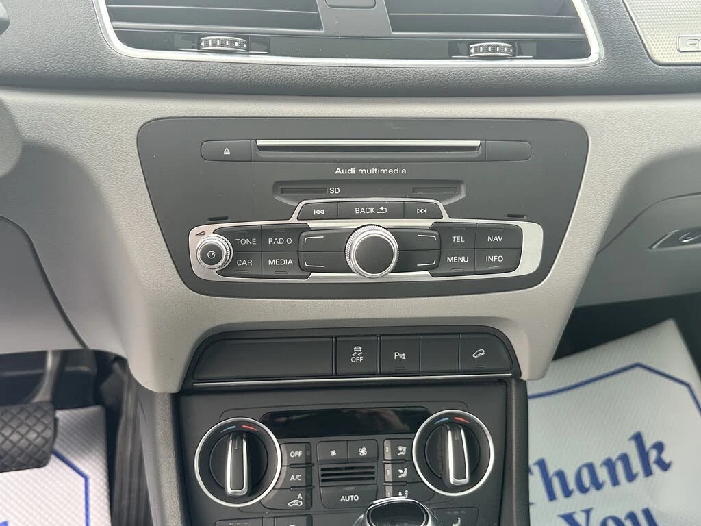 Audi Q3 2.0T* quattro* Progressiv* АвтоКредит* (ЦЕНА ДО БГ, снимка 9 - Автомобили и джипове - 54000369