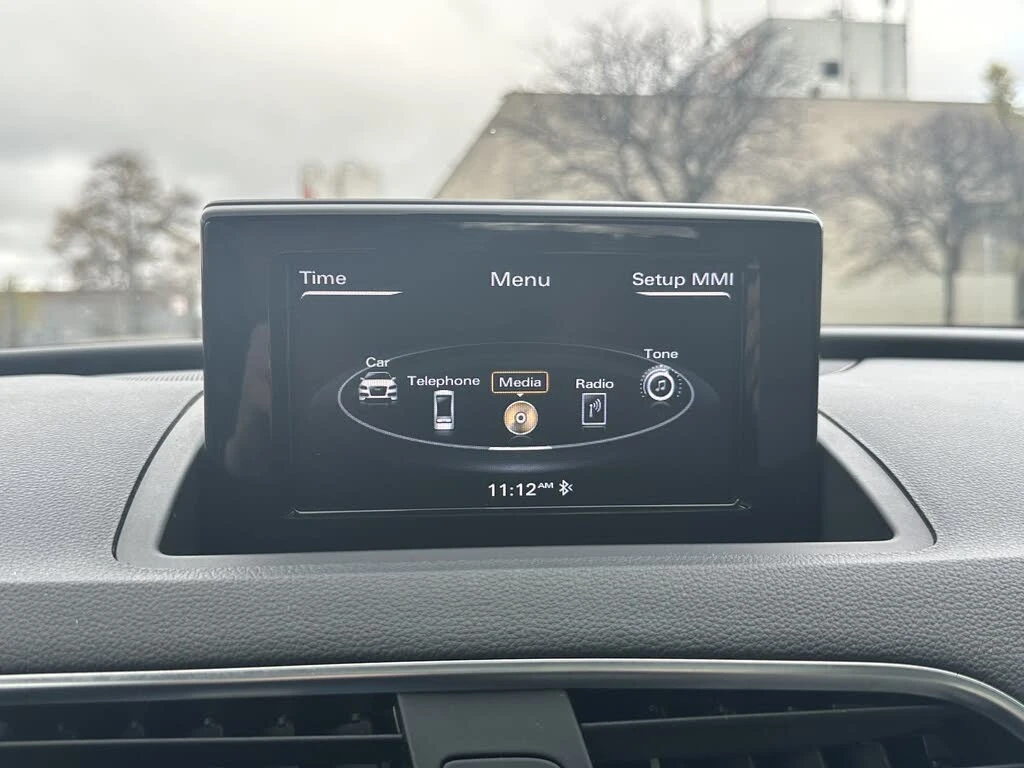 Audi Q3 2.0T* quattro* Progressiv* АвтоКредит* (ЦЕНА ДО БГ, снимка 11 - Автомобили и джипове - 54000369